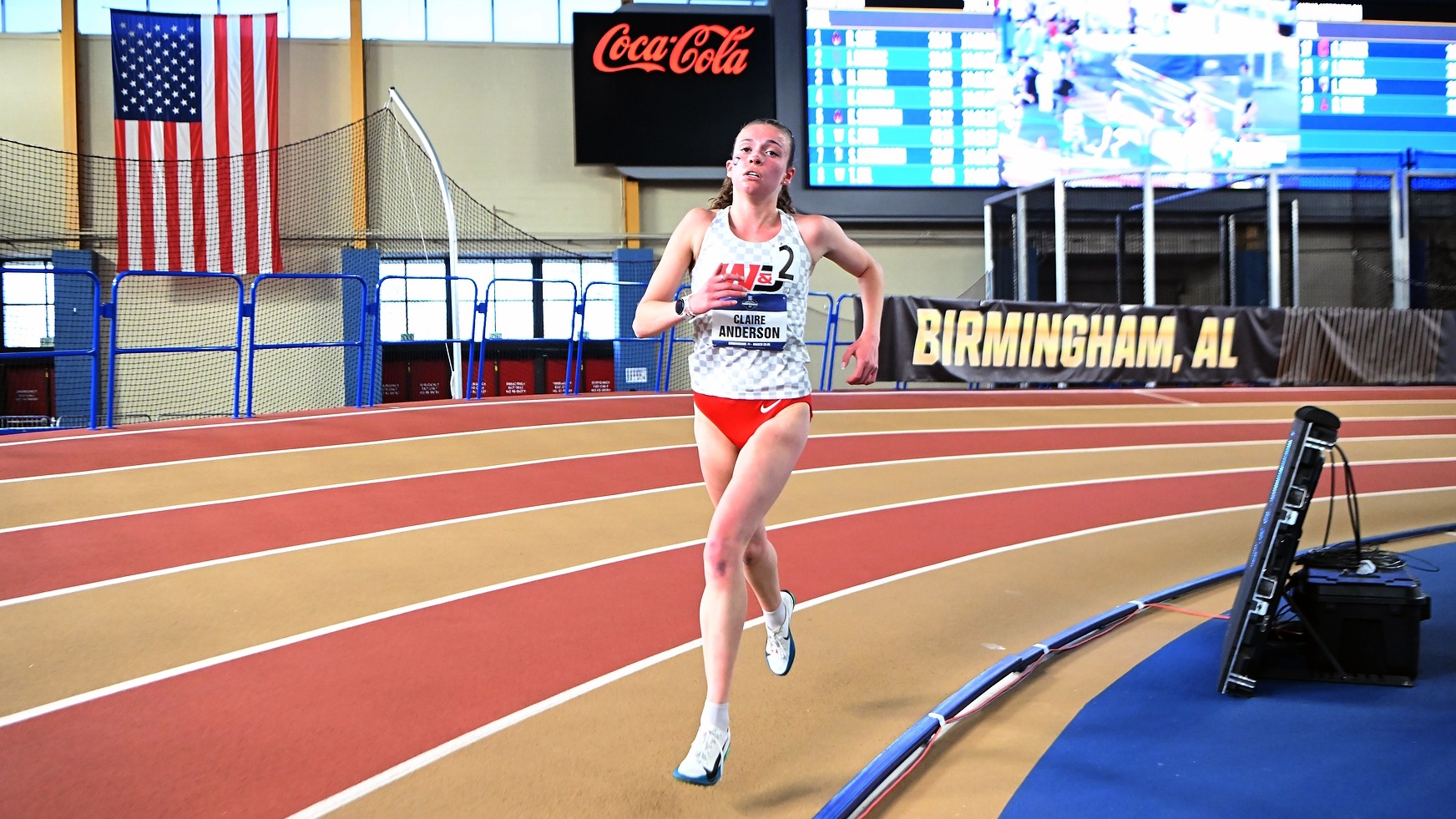 Claire Anderson runs in the 5000 Meters at the 2026 NCAA Indoor Championships