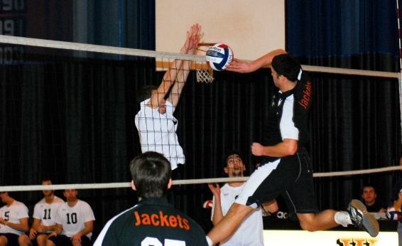 NikWoj tips around block against WVU