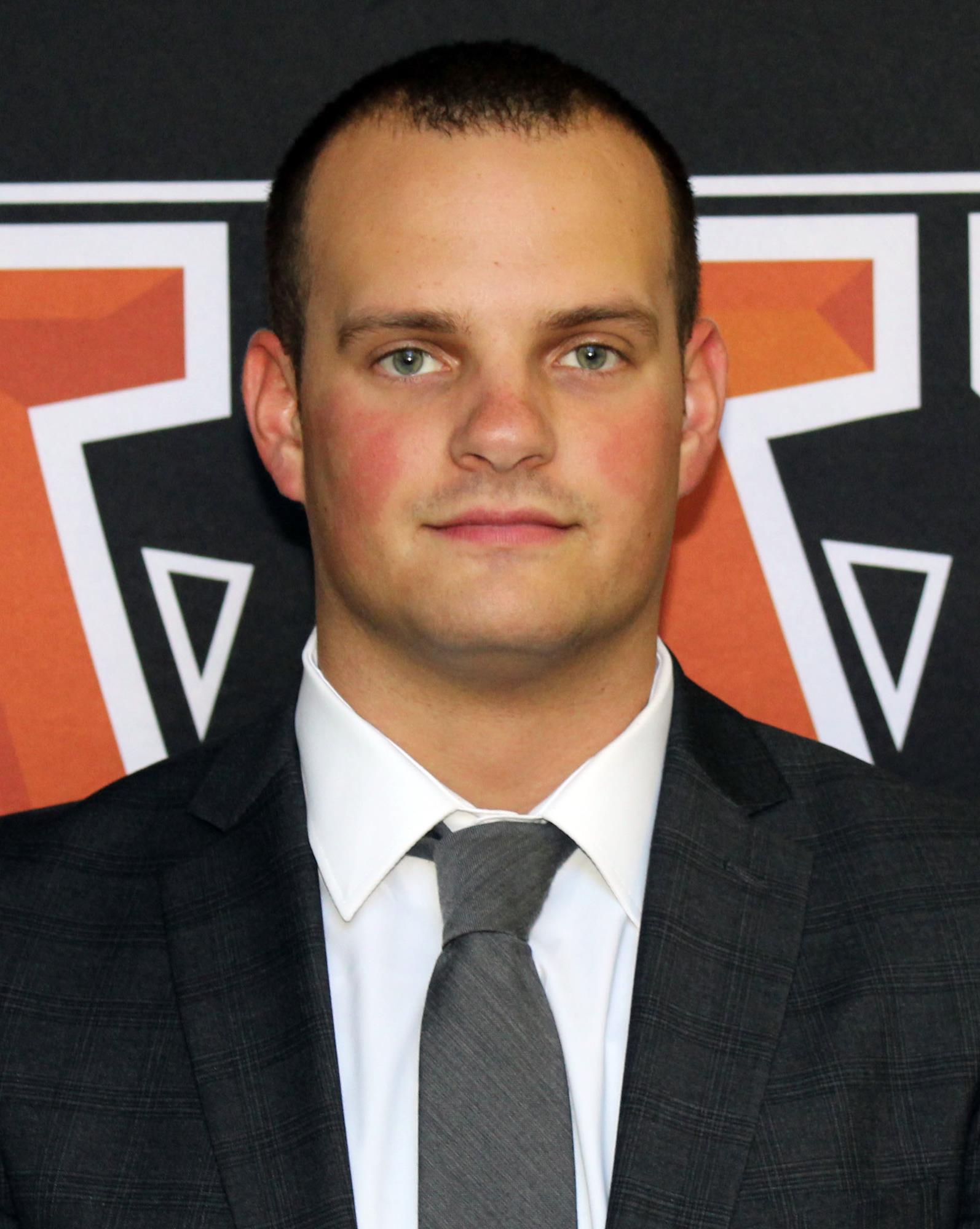 2019 AJ Uhl Head Shot