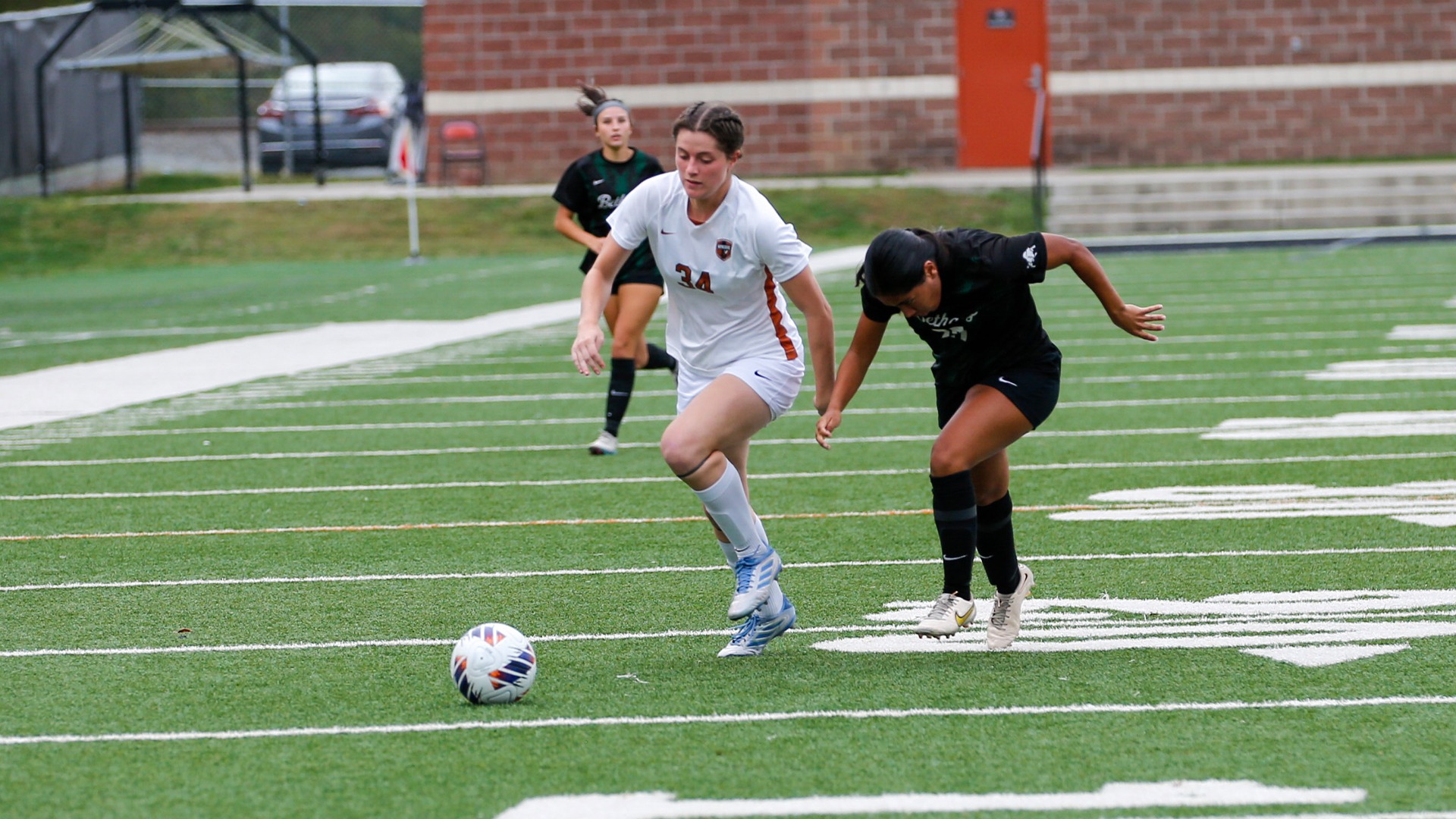 Julz Mohrbacher 101625