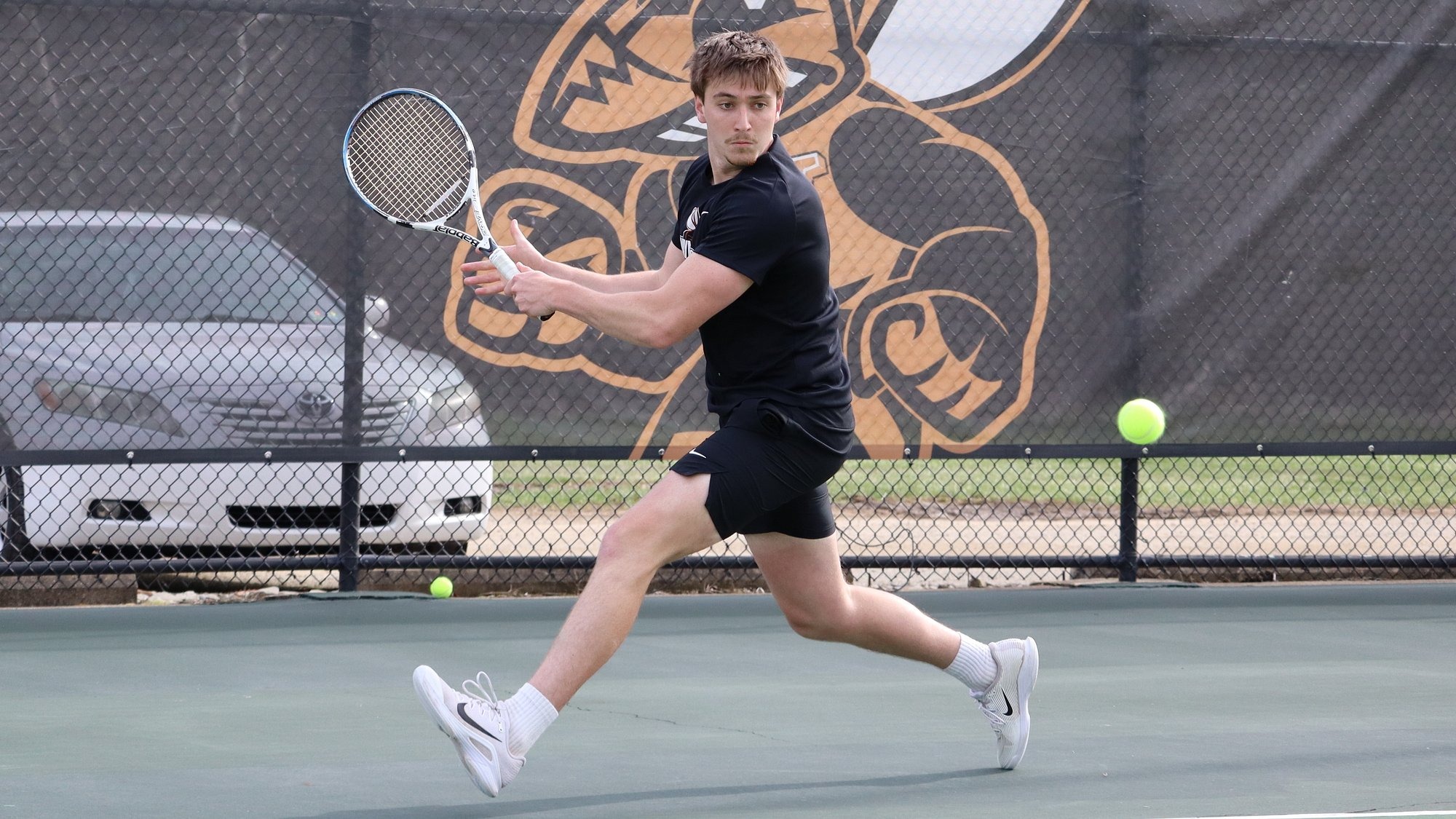 Zachary Johnson preparing a shot