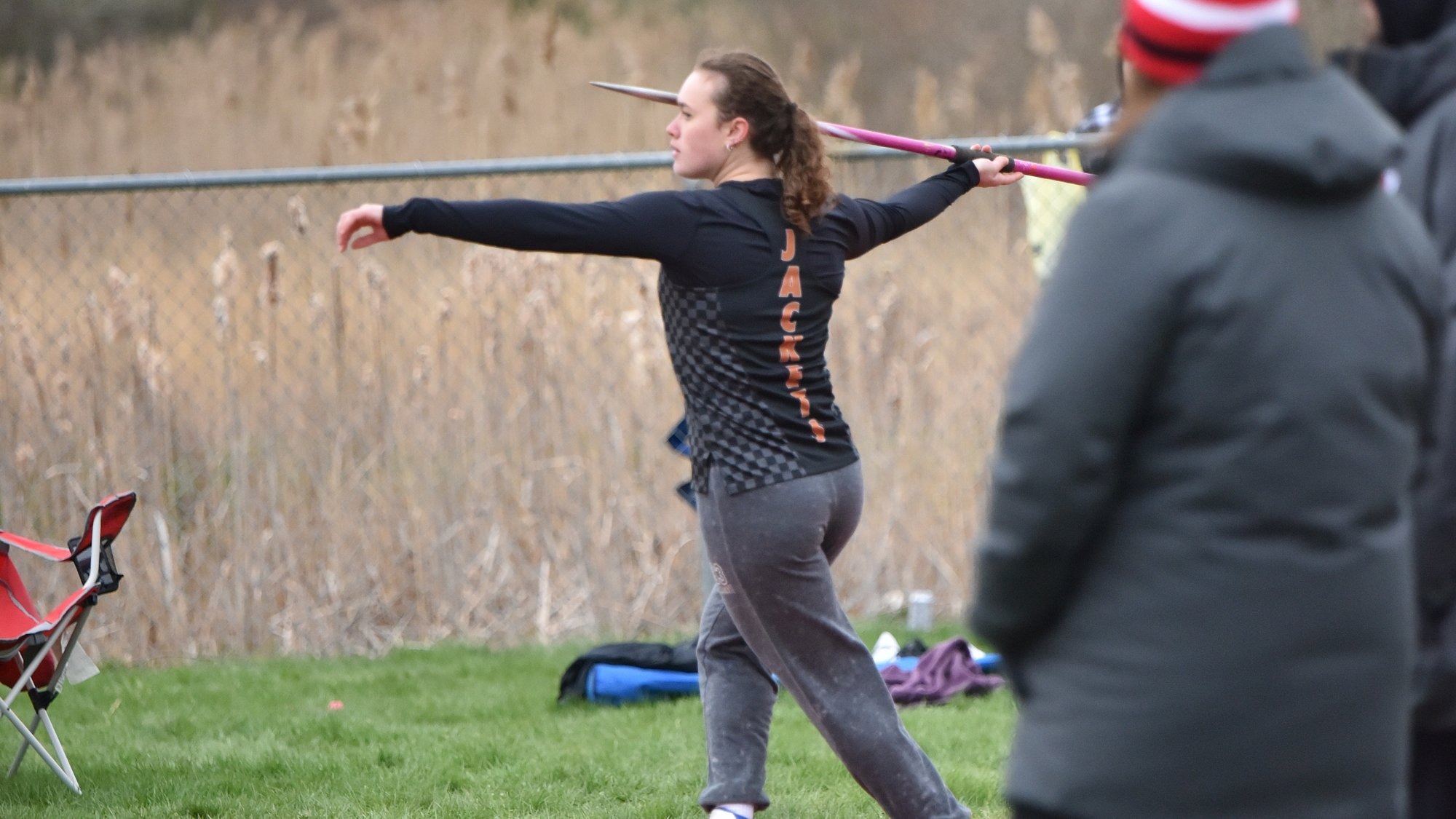 Natalie Double throwing the javelin