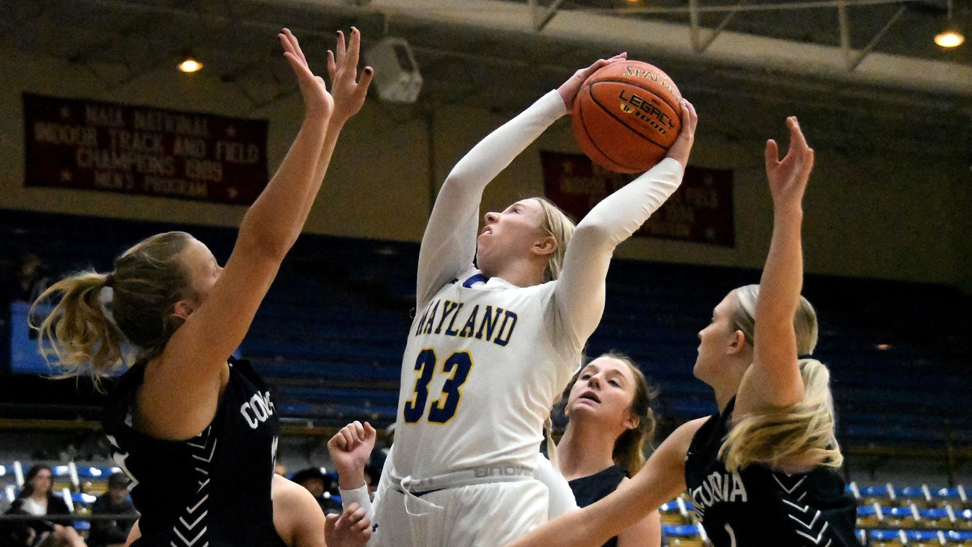 Thirdranked Flying Queens handed first setback by No. 21 Concordia