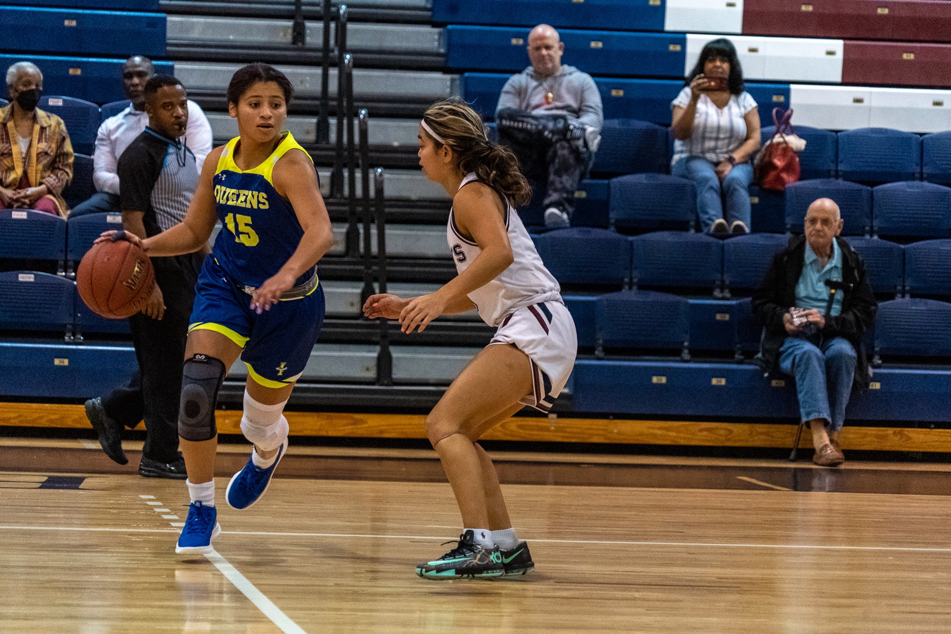 Secondhalf surge propels Flying Queens Wayland Baptist University