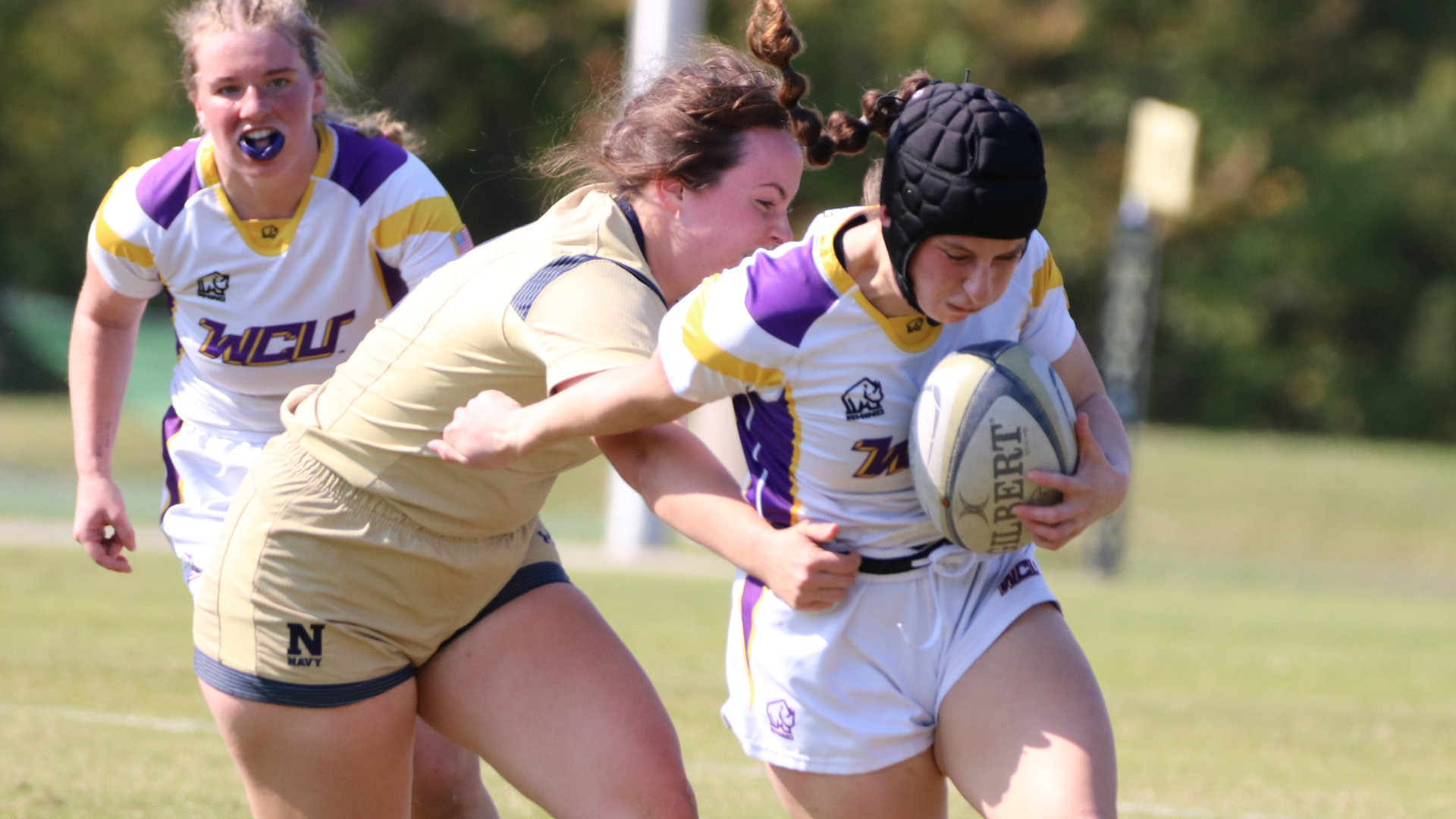 Bridget Kowalski running vs Navy