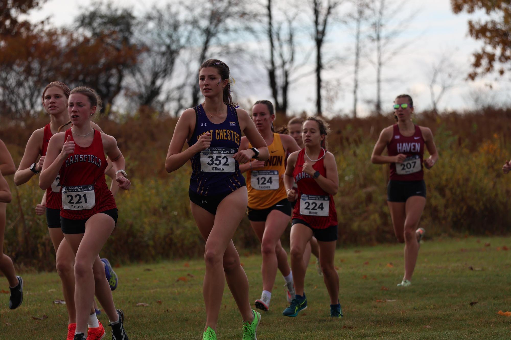 Grace O'Brien running at PSAC Championships
