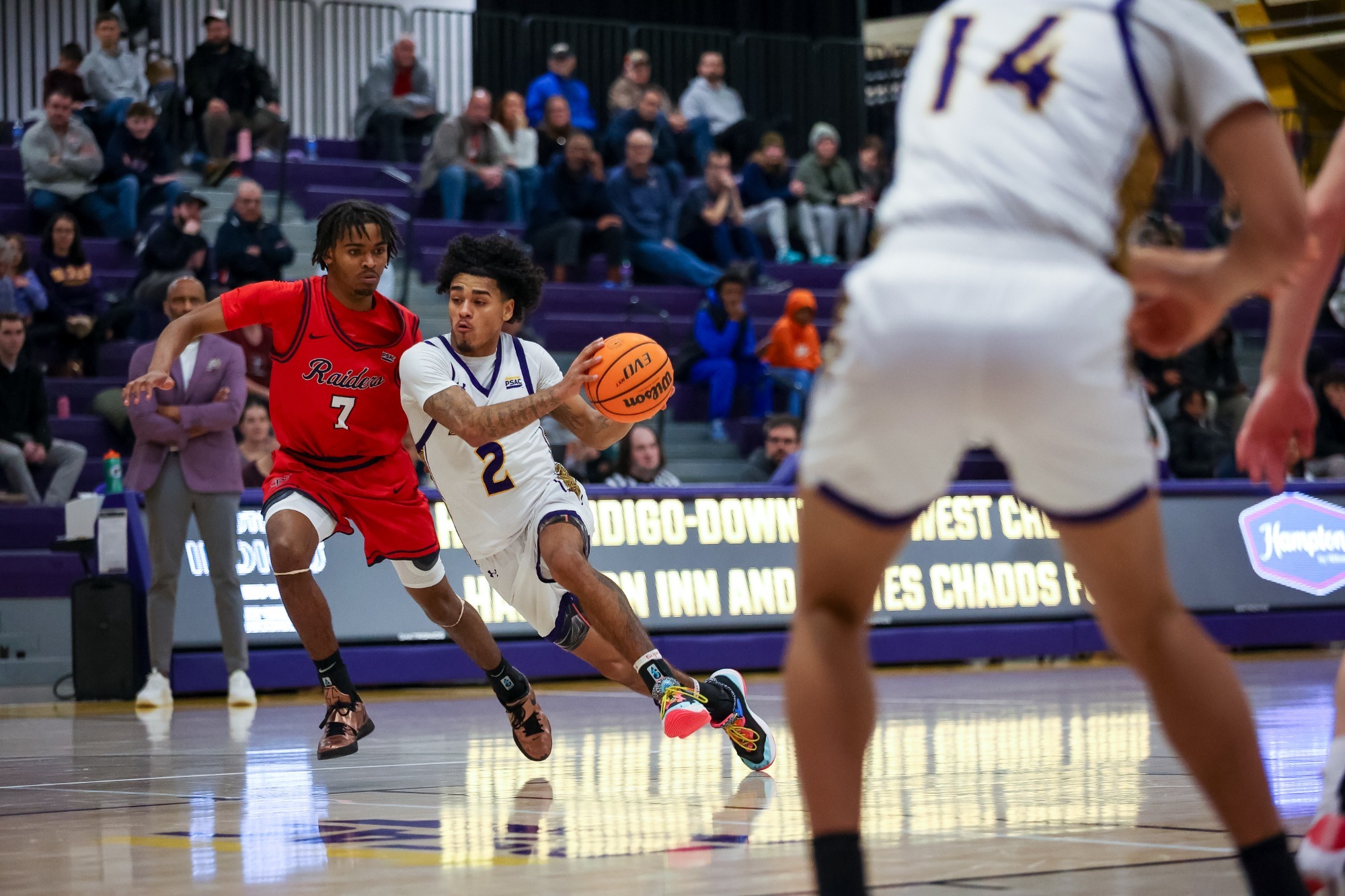 Rodriguez Jr. drives the lane vs SHIP SY