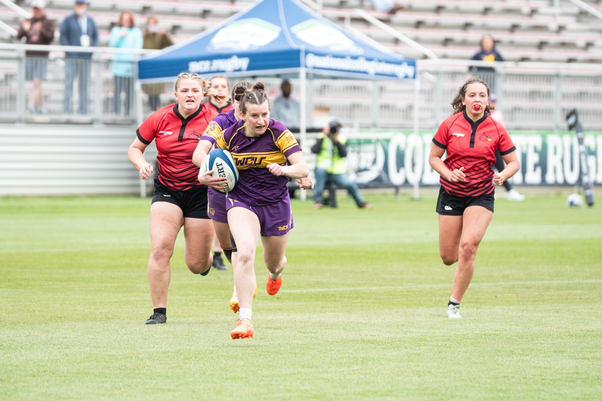 Bridget Kowalski Scores game-winning try at Collegiate Rugby 7s Championships on Saturday