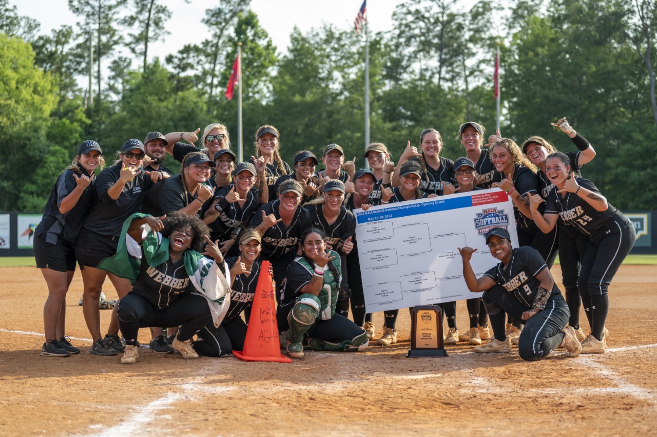 ber softball punches ticket to NAIA Softball World Series after