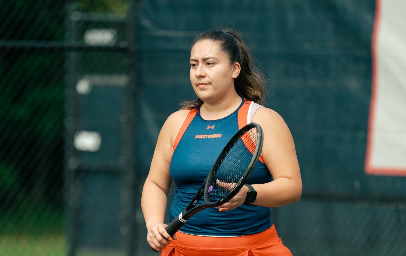 Lesley Coronel A26