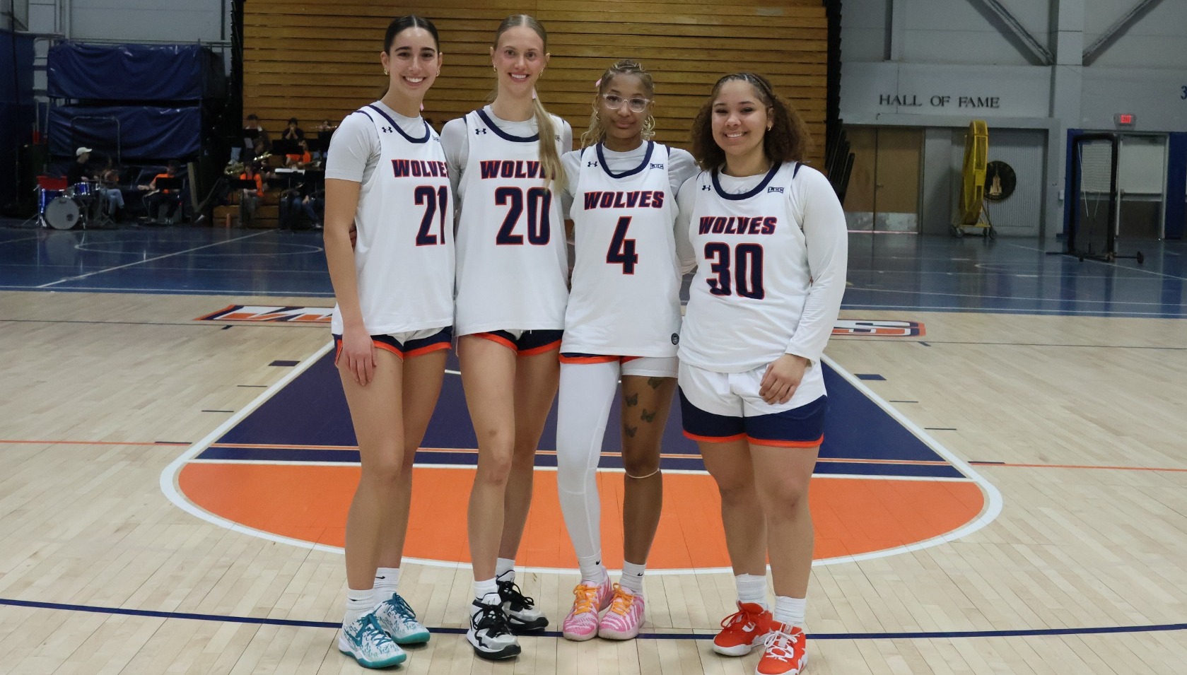 Women's Basketball Seniors 2526