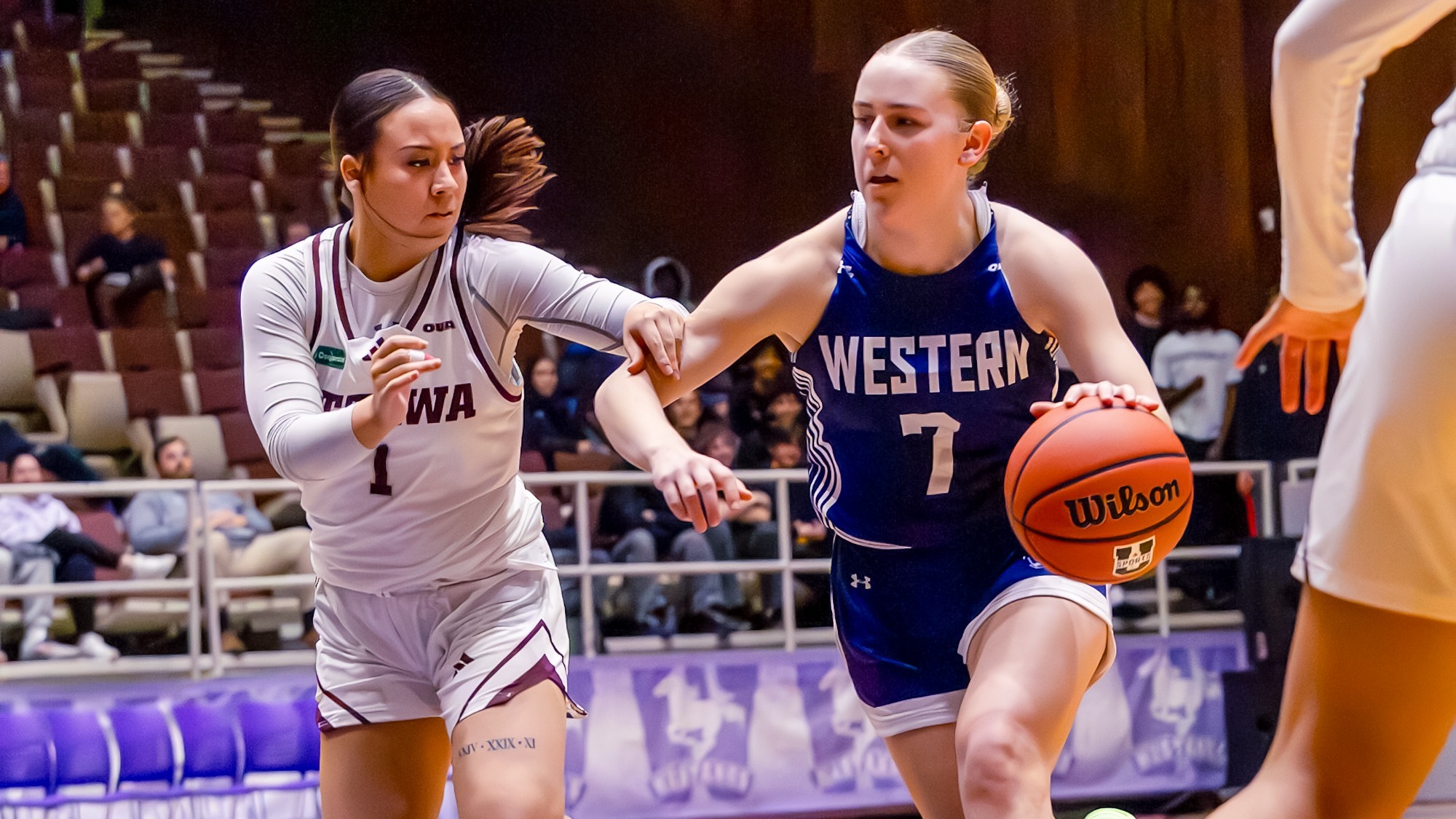 Syd Cowan dribbles against Ottawa February 18
