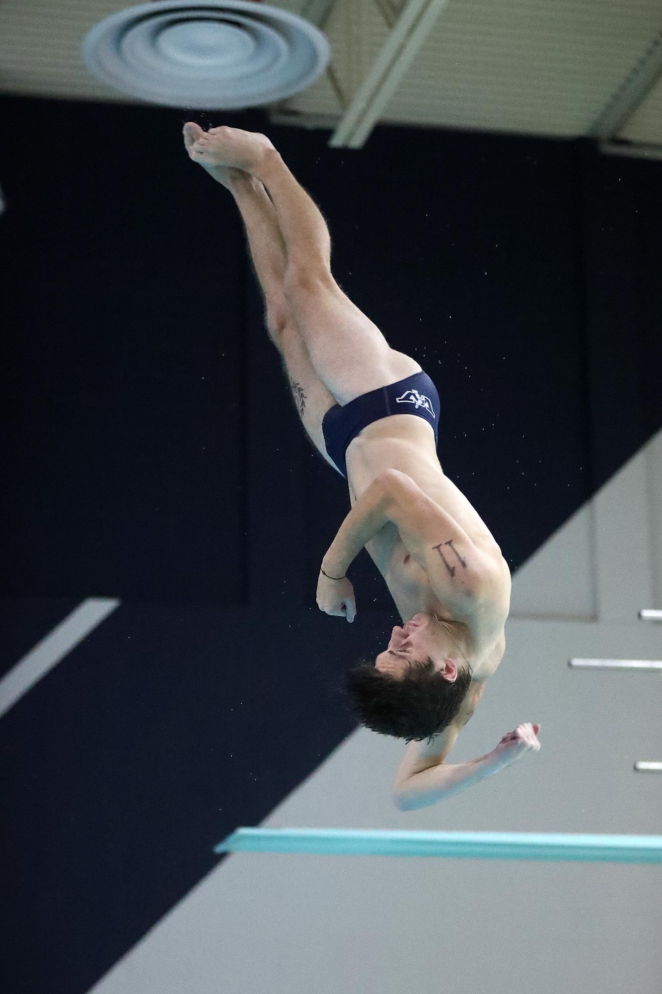 Westminster's Young, Holton compete in Carnegie Mellon University diving invitational