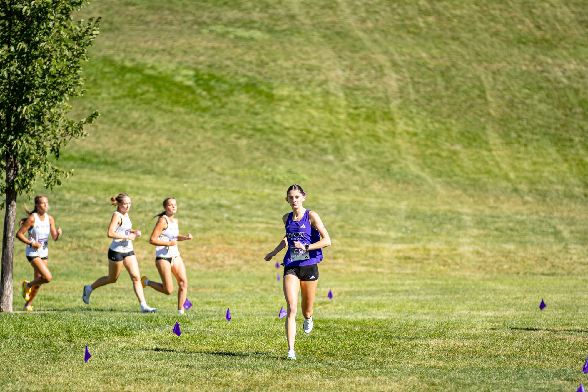 Kaja Wilcox running separating herself at meet 