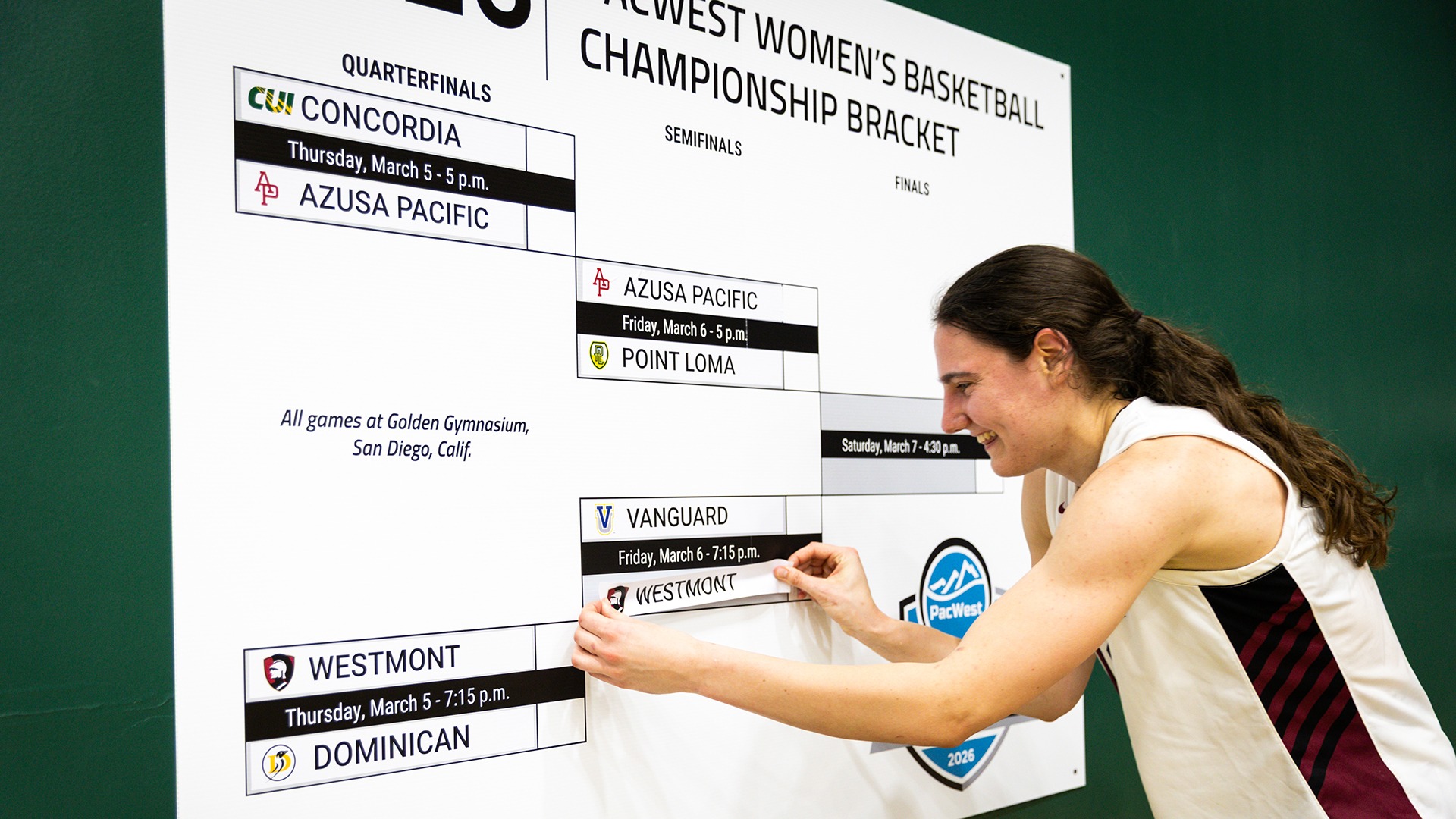 Lisa Kiefer updating the tournament bracket (Photo by Caitlin Lowe)