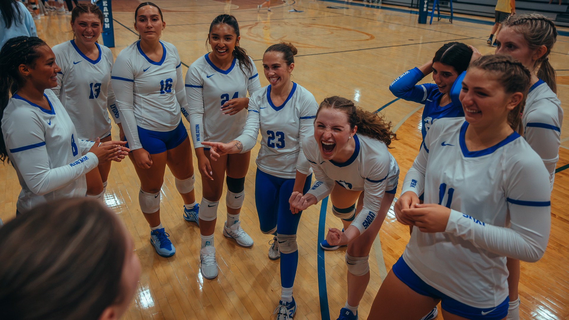 Women's Volleyball Bench vs Lasell
