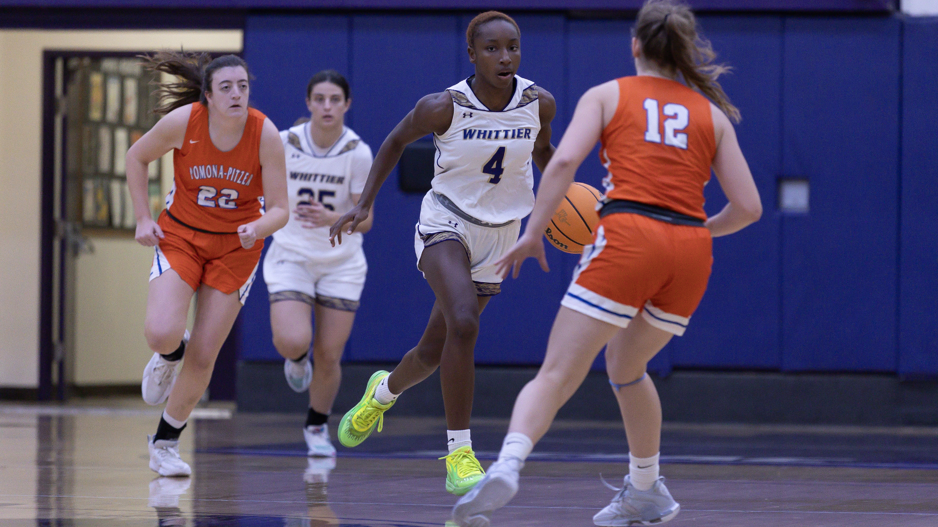 Women's Basketball Pushes Division I CSU Bakersfield in Road Exhibition