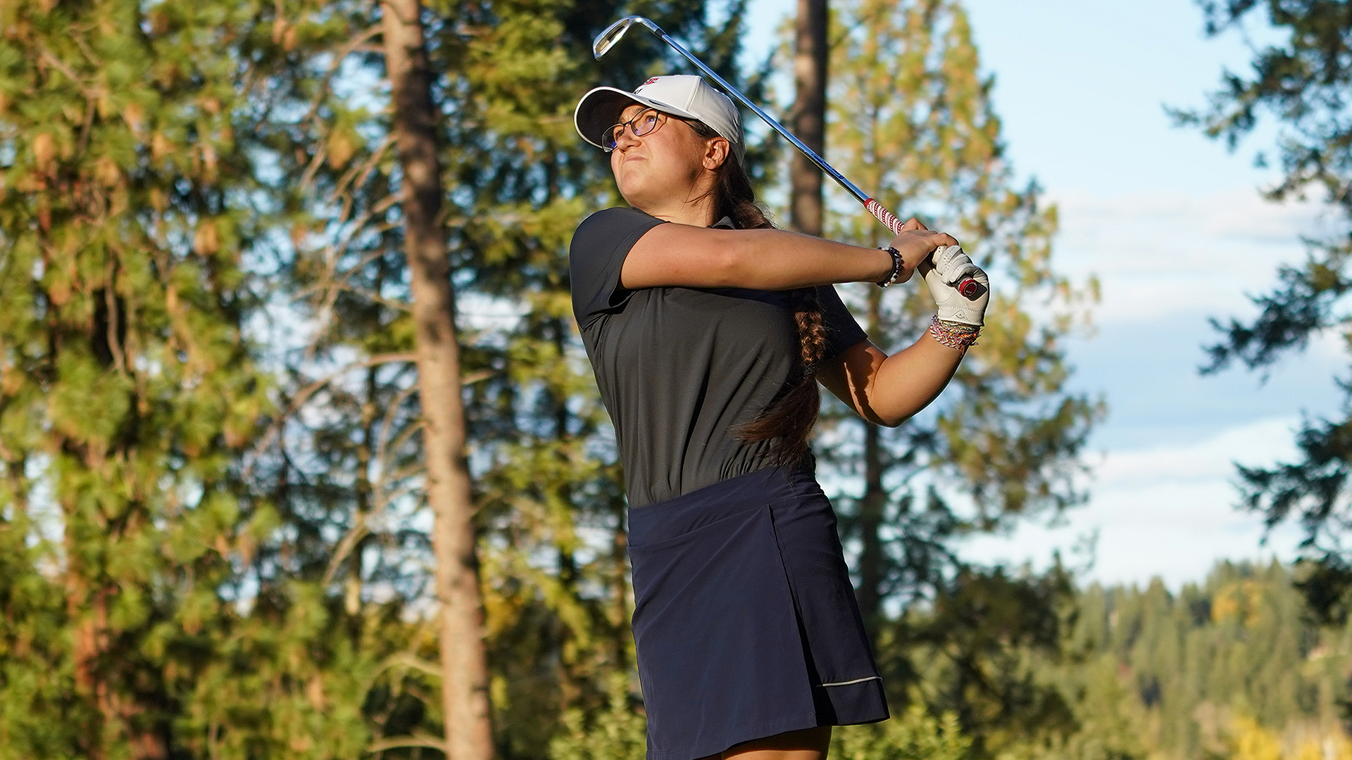 Rosalind Nordberg watches her tee shot