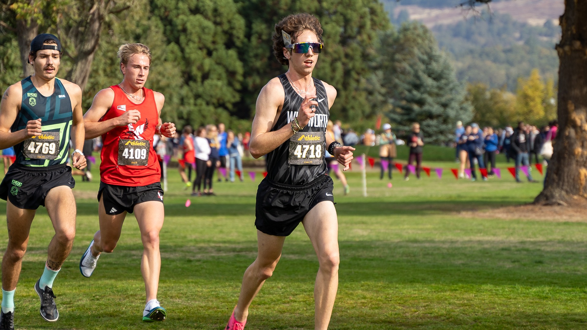 London Haley finished ninth at Linfield George Oja Invite 2025