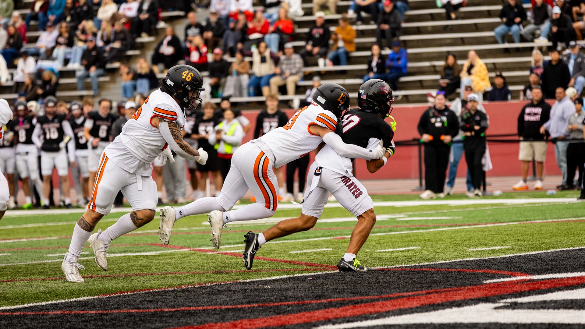 Keagan Lime catches Whitworth's first touchdown vs. Lewis & Clark 2026