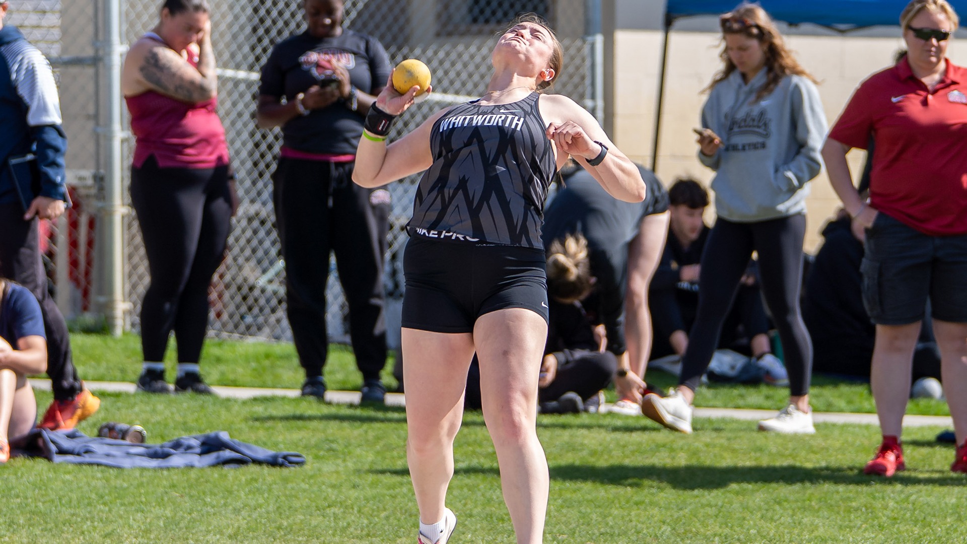 Madison Carr heaves the shot at Jeff Rahn Classic 2025