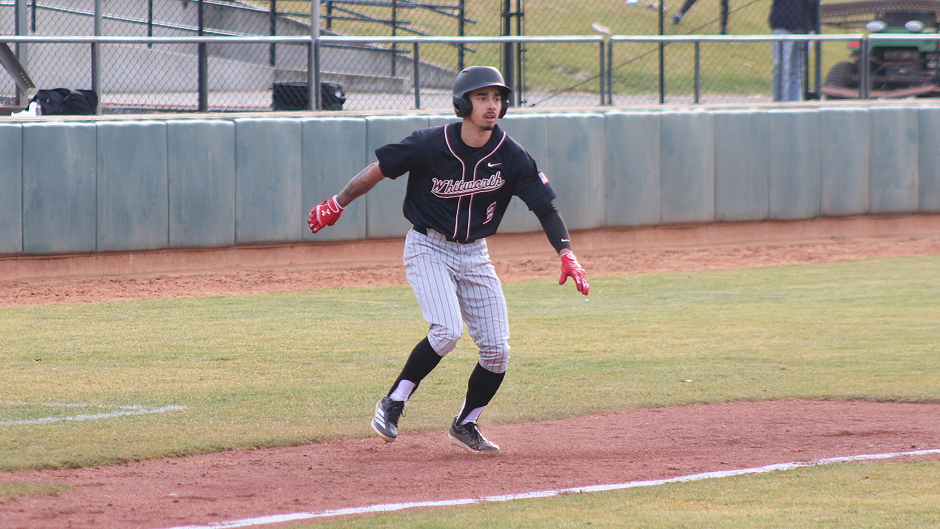 Nate Gray Jr. leads off at third base on opening day at LCSC 2026