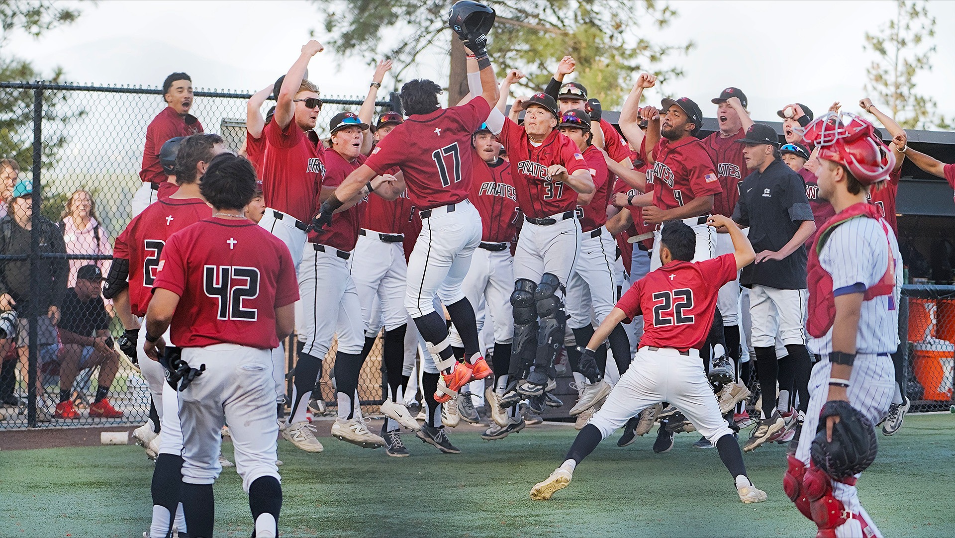 The Pirates celebrate Spencer Shipman's 8th inning home run at NWC Baseball Final 2026