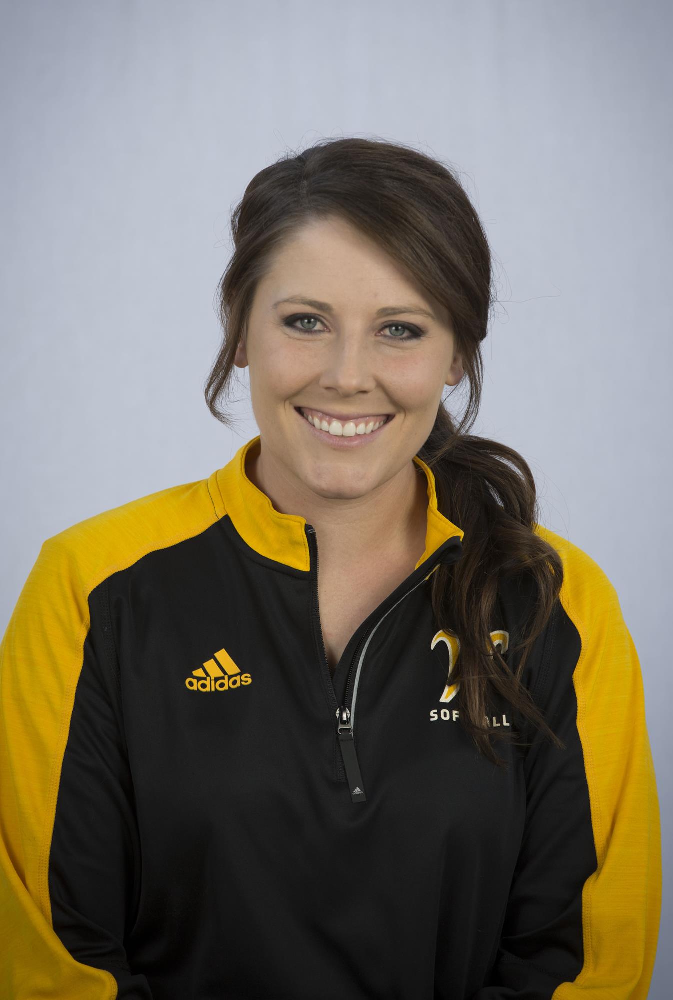 Nicole Entz