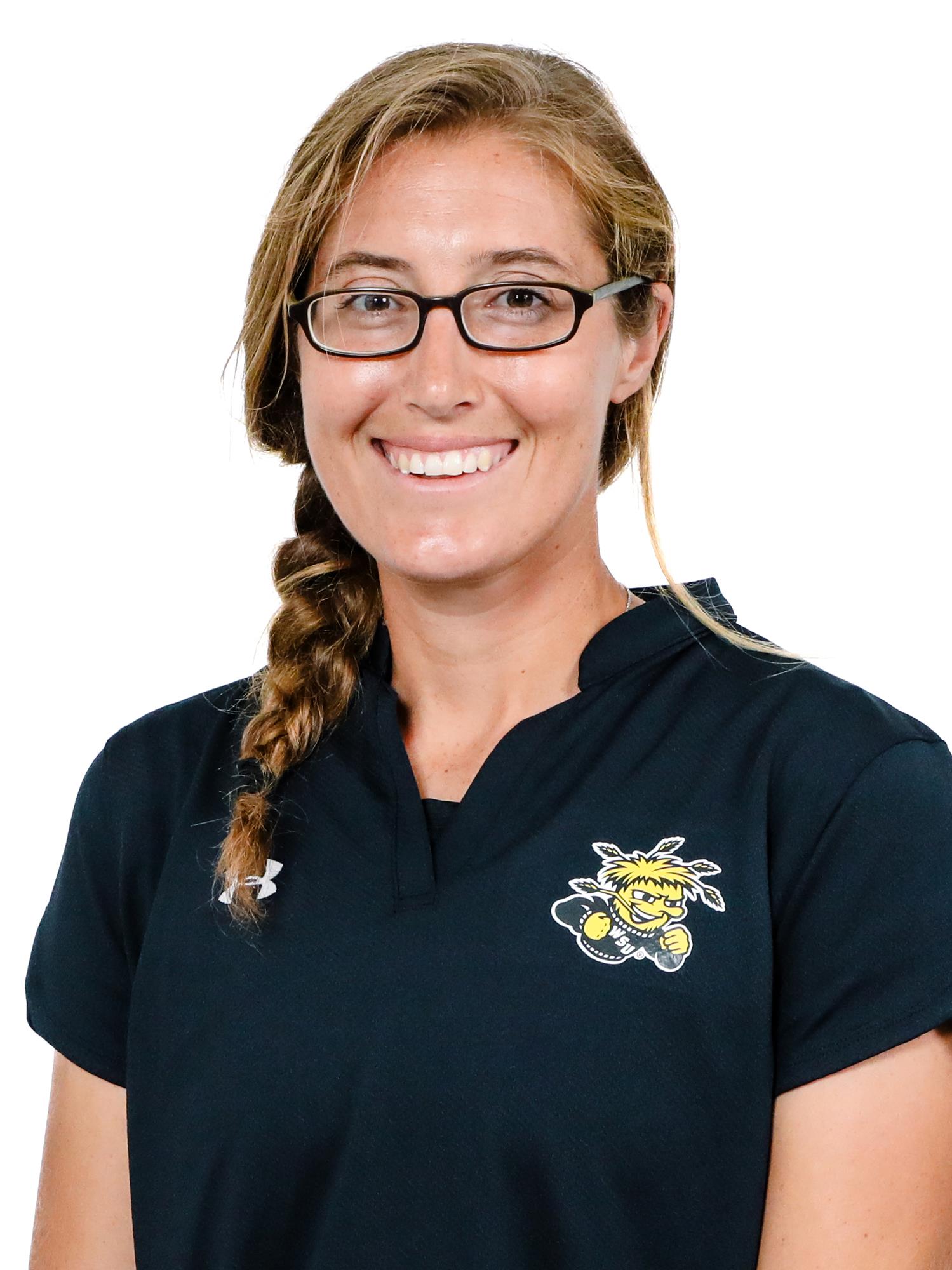 Joelle Kisell 2022-23 Headshot