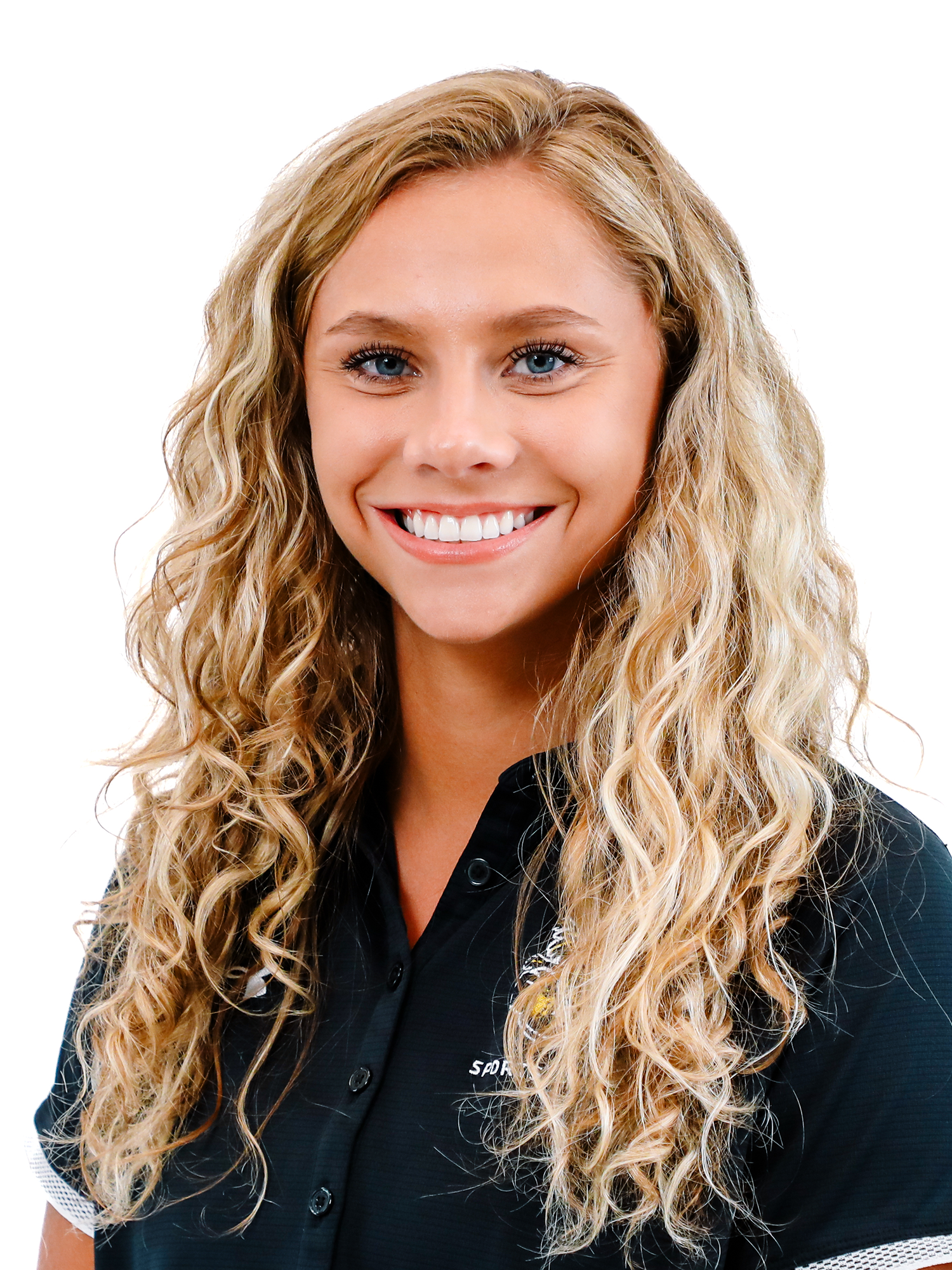 Addison Lindenmeyer 2023 Headshot