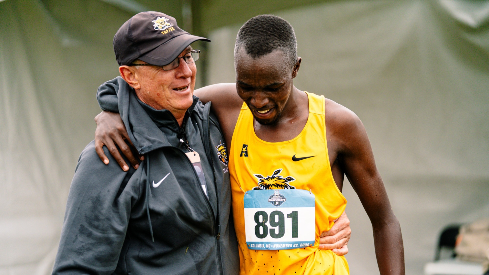 Kirk Hunter, Elkana Kipruto