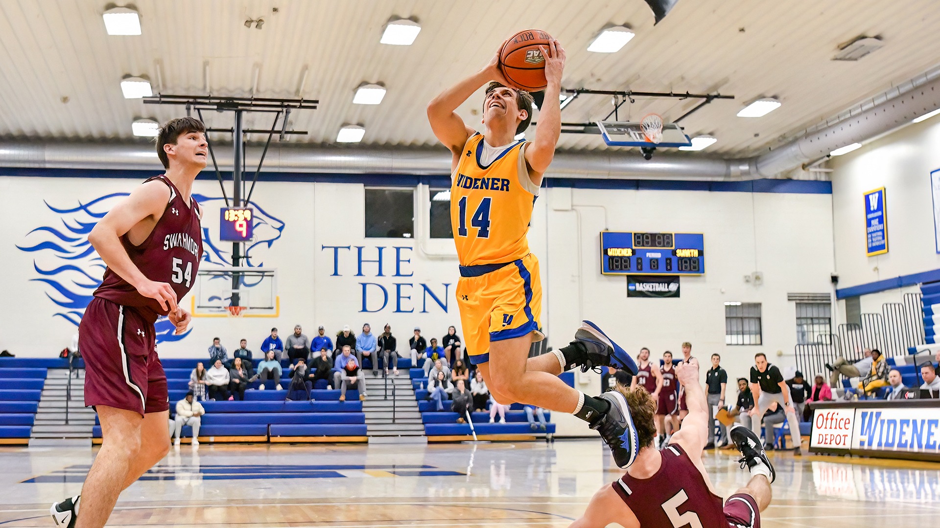 Men’s Basketball Walks Aways With Thrilling Victory Over Swarthmore