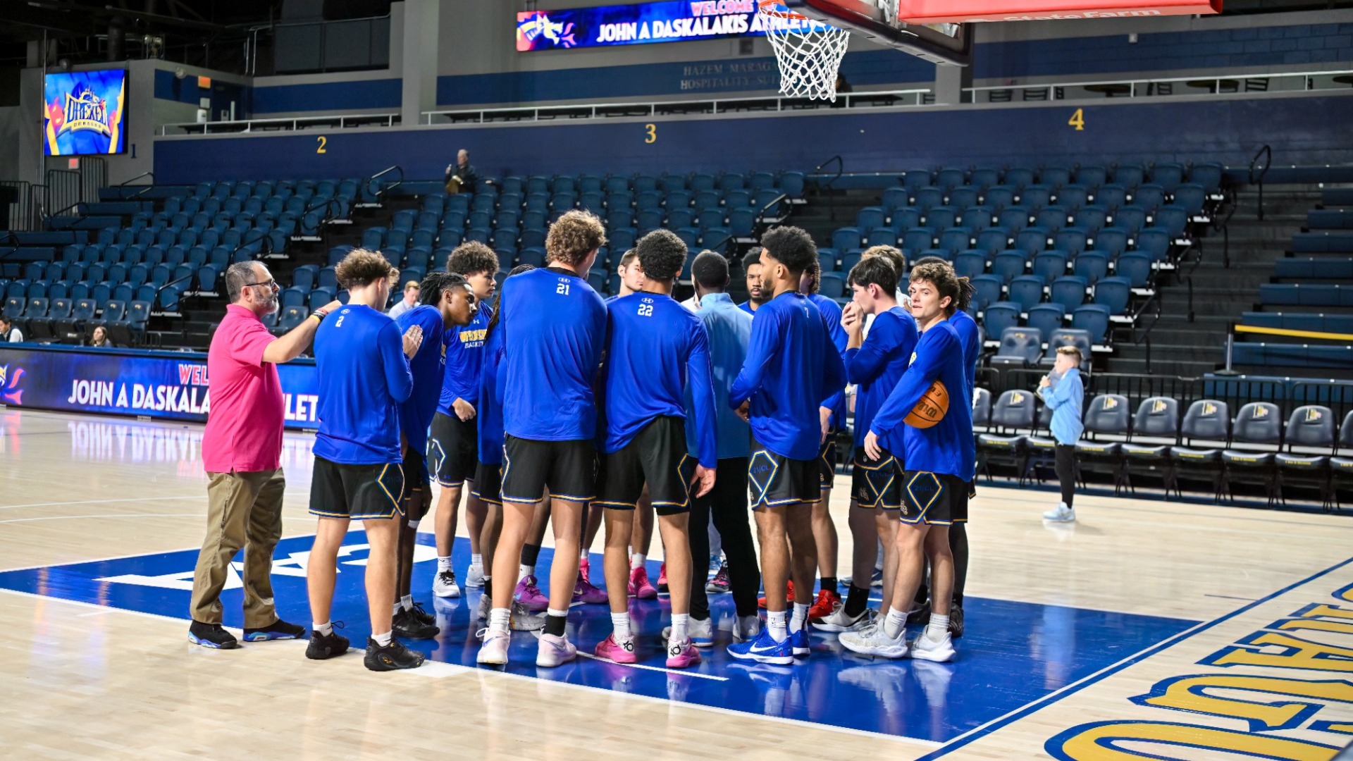 Men's Basketball Team Action 2025-26 vs Drexel