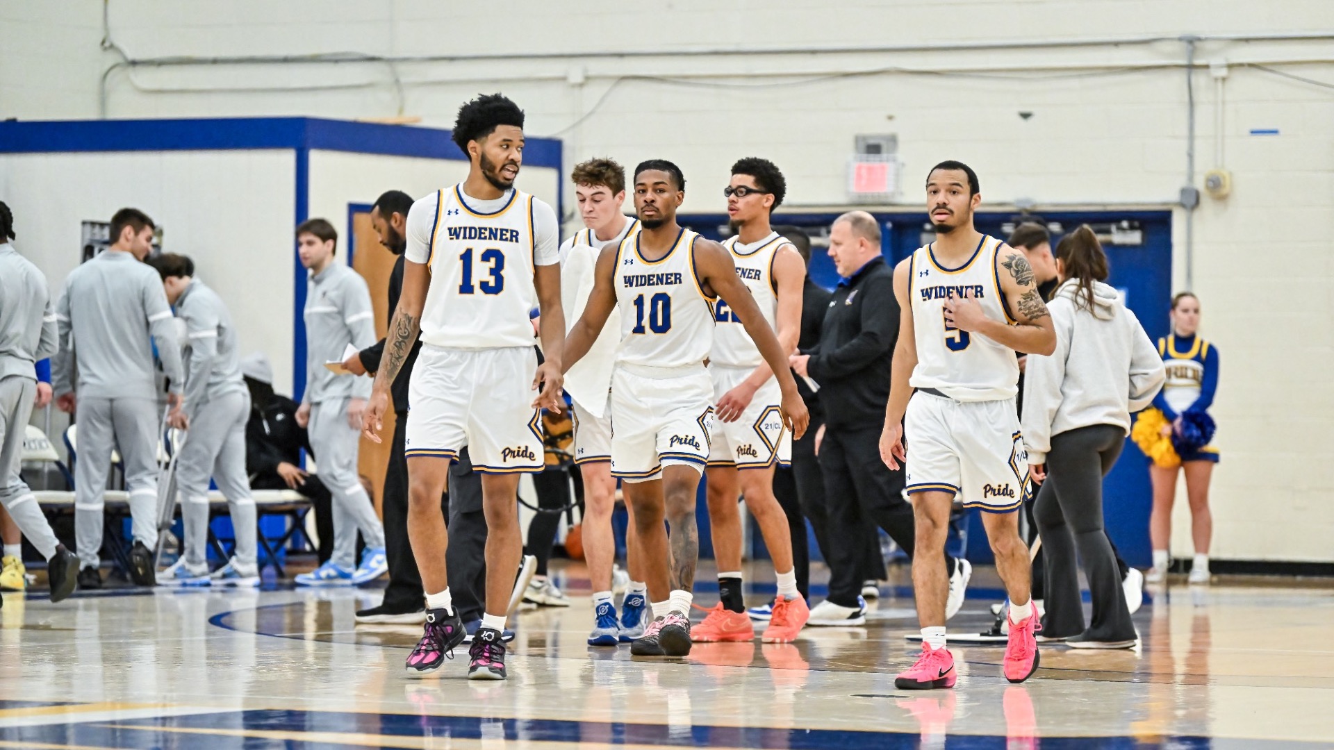 Men's Basketball Group Action 2025-26 vs Ursinus