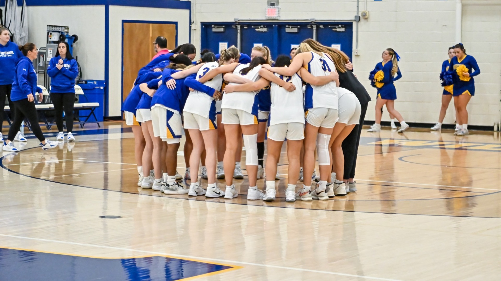 2025 WBB Group Shot v. Gallaudet