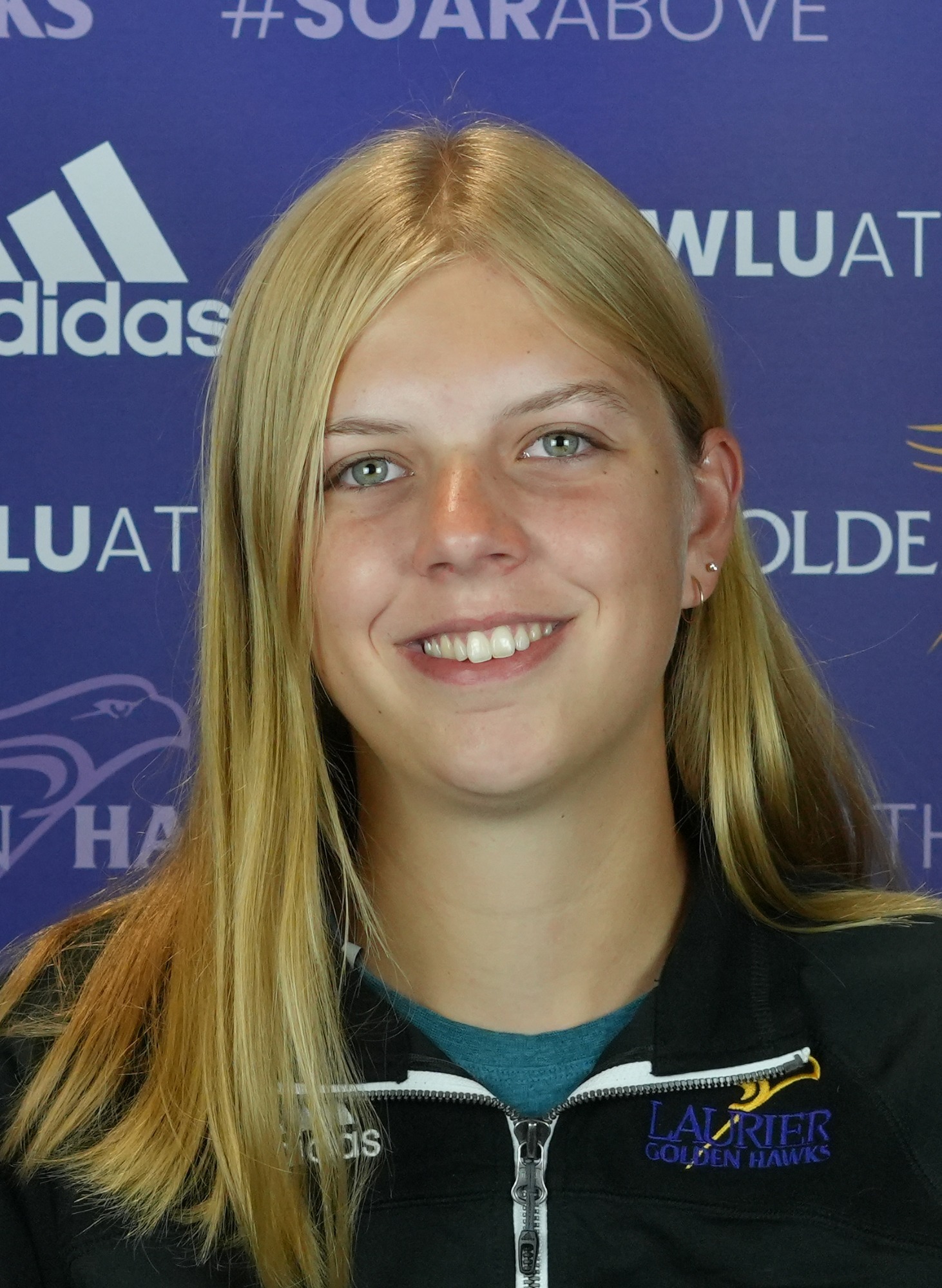 Anna Tiemens headshot