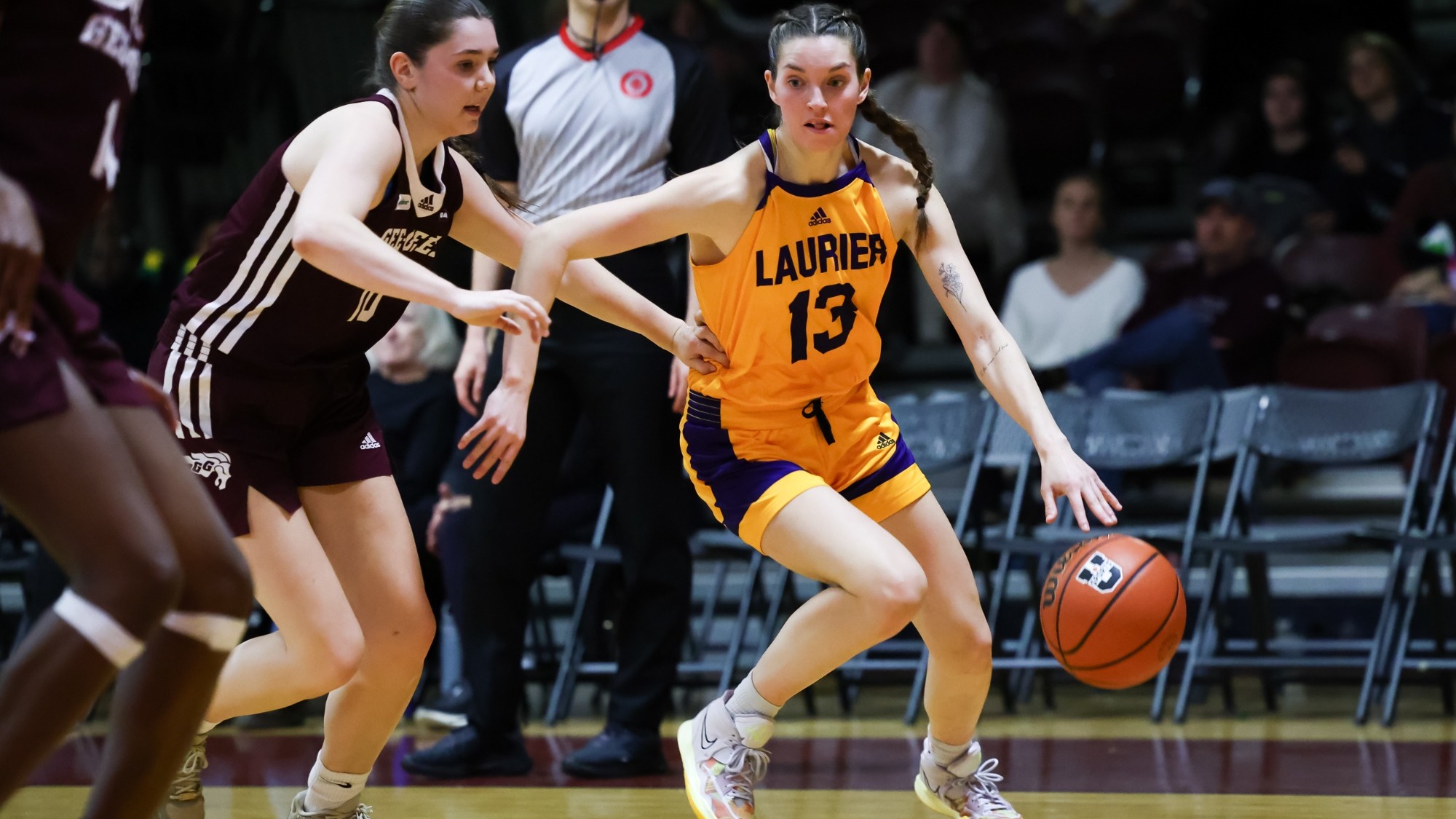 Brittyn Graves drives to the hoop against Ottawa.
