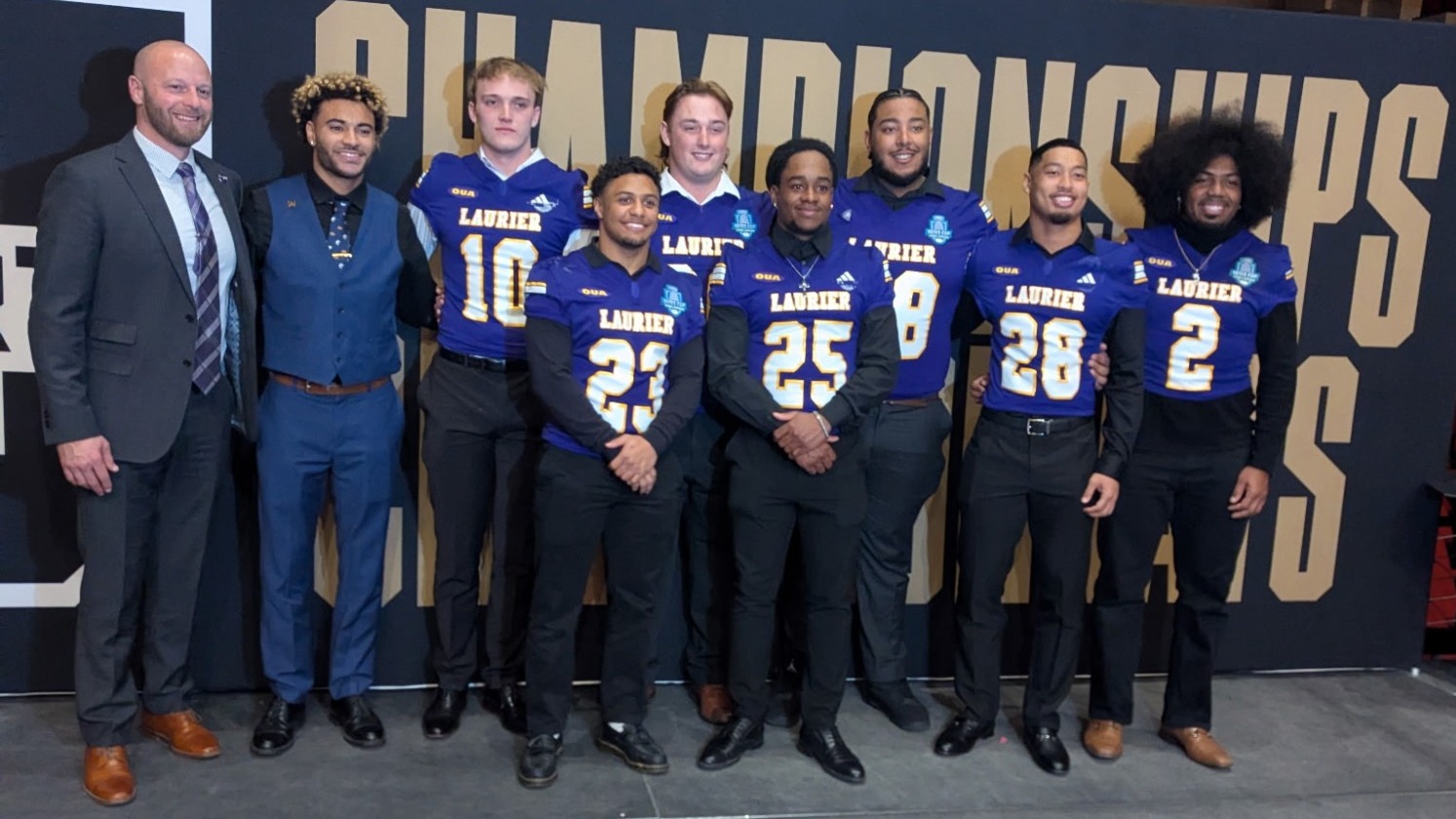 Eight Laurier football All-Canadians