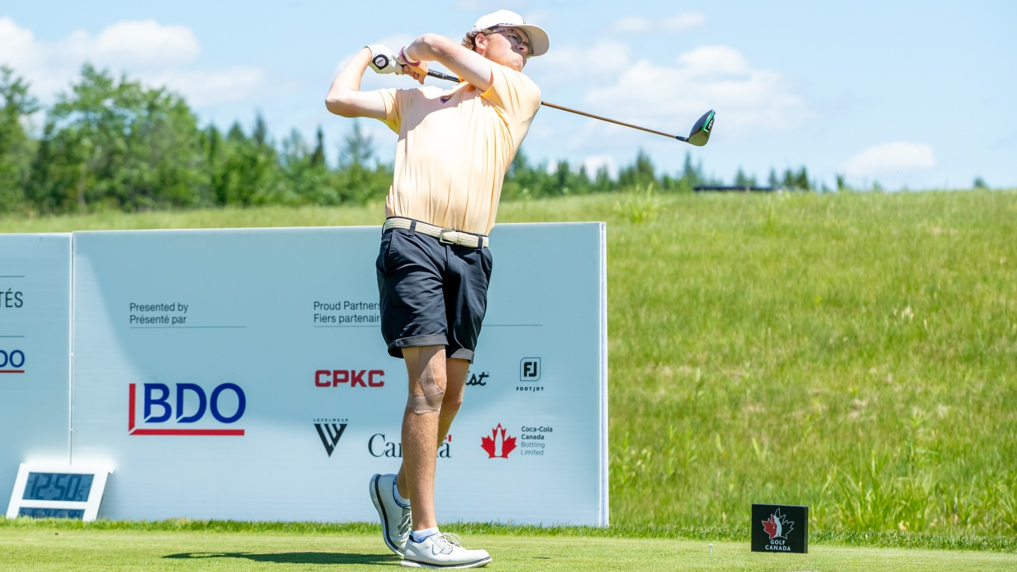 Matthew Whitehead golfing at nationals