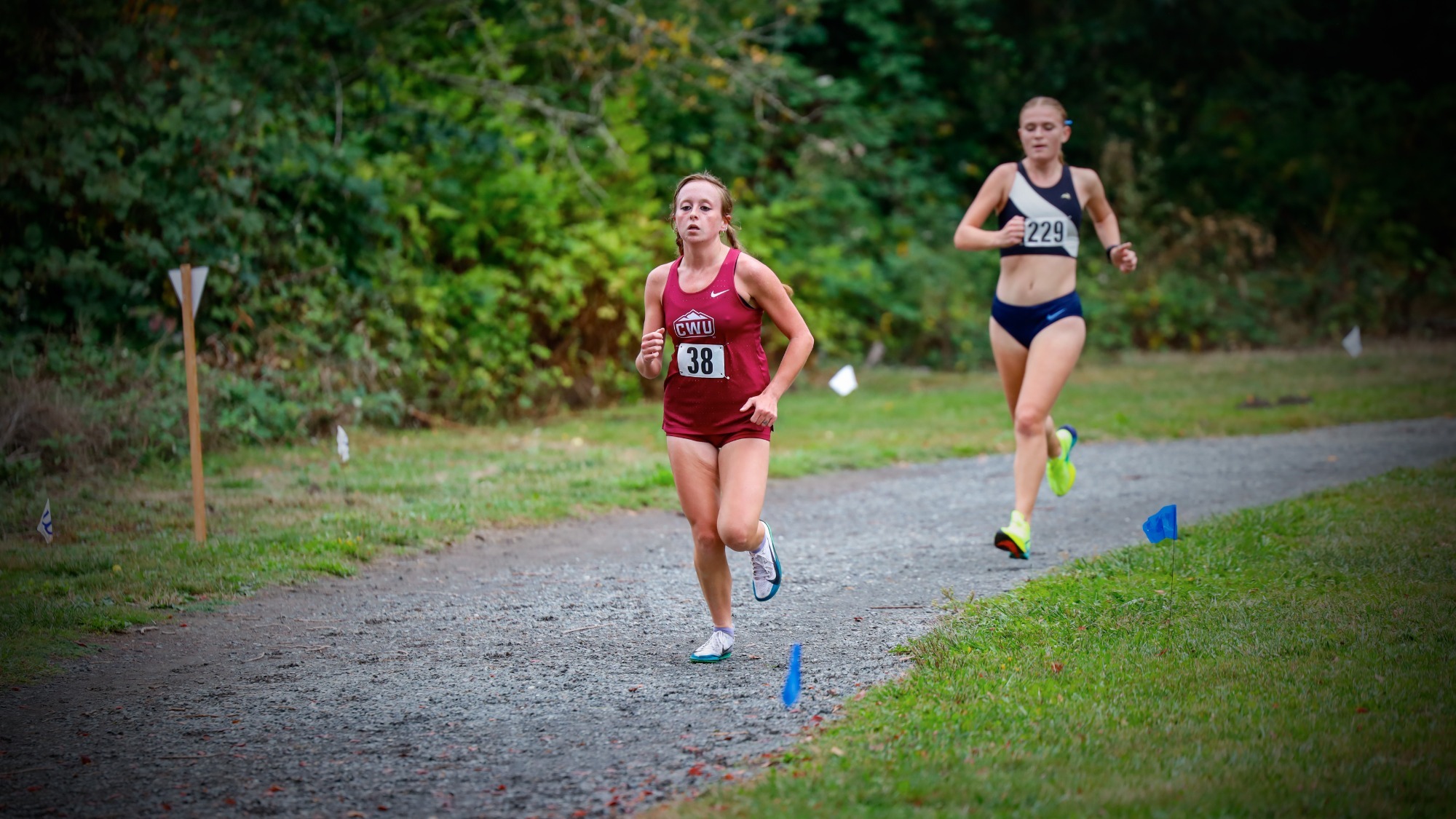 XC women action shot 