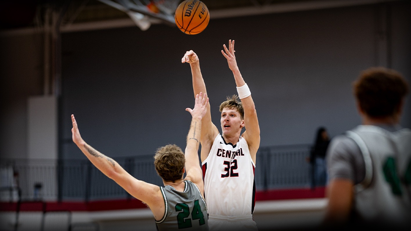 Garrett Marrs against Evergreen St 12.13.25