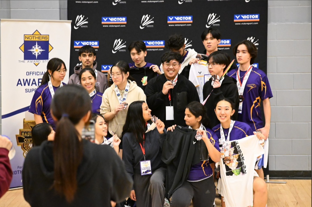 The Laurier Badminton Team poses a the Waterloo Grand Prix