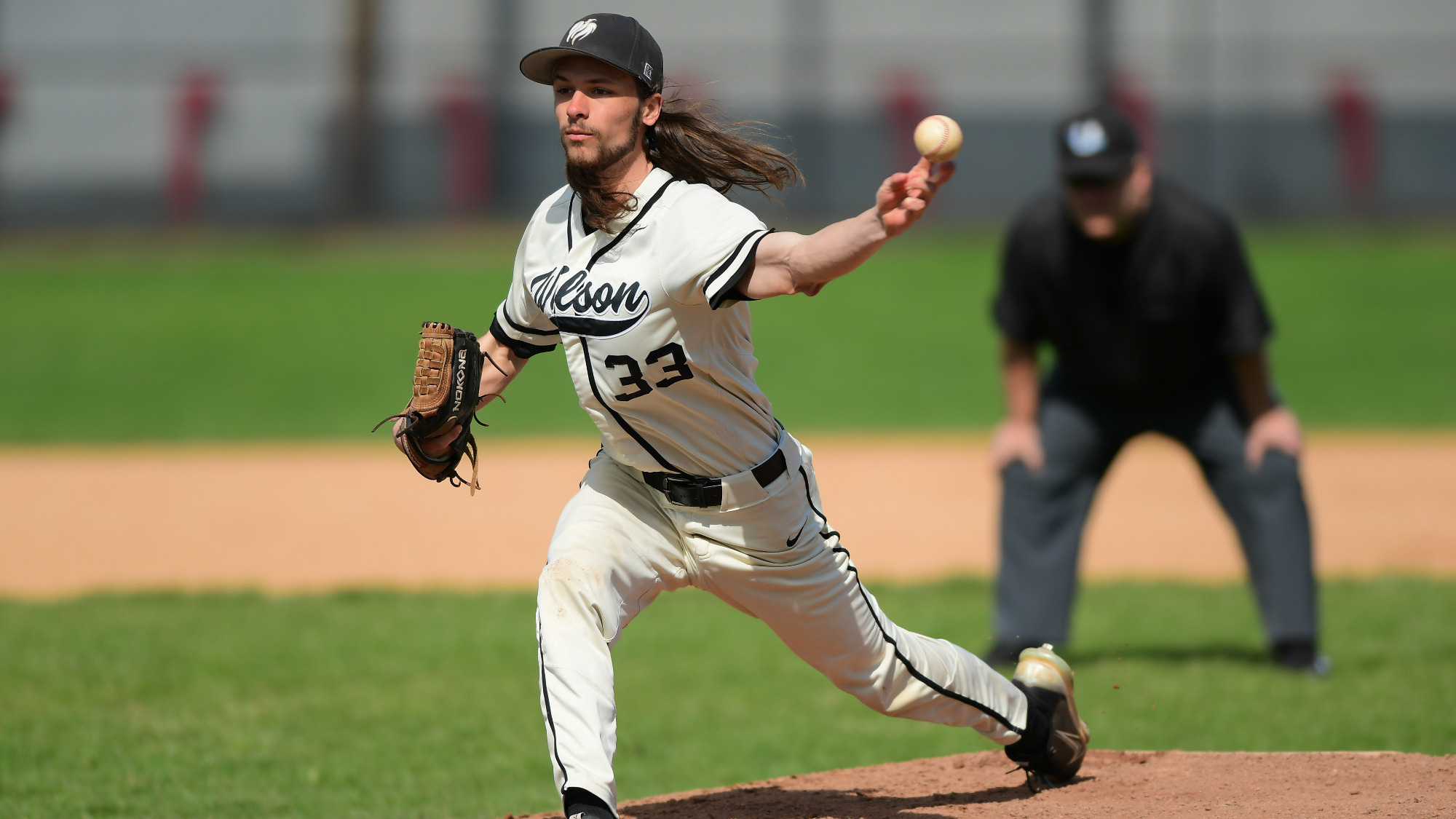 Chase Supensky throws a pitch