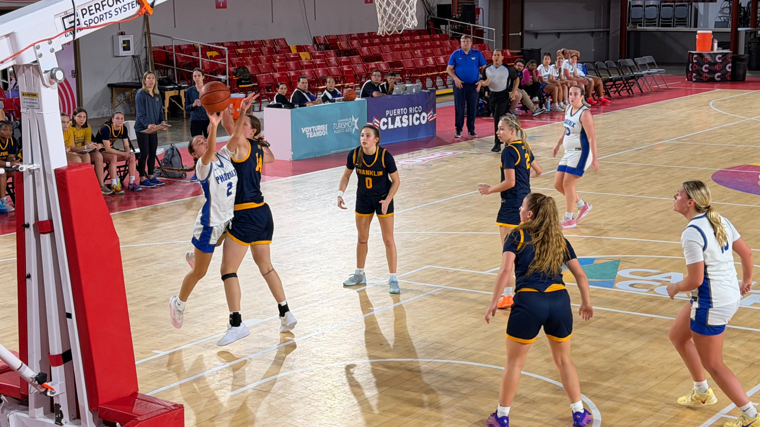 Jewels Torres drives in for a layup