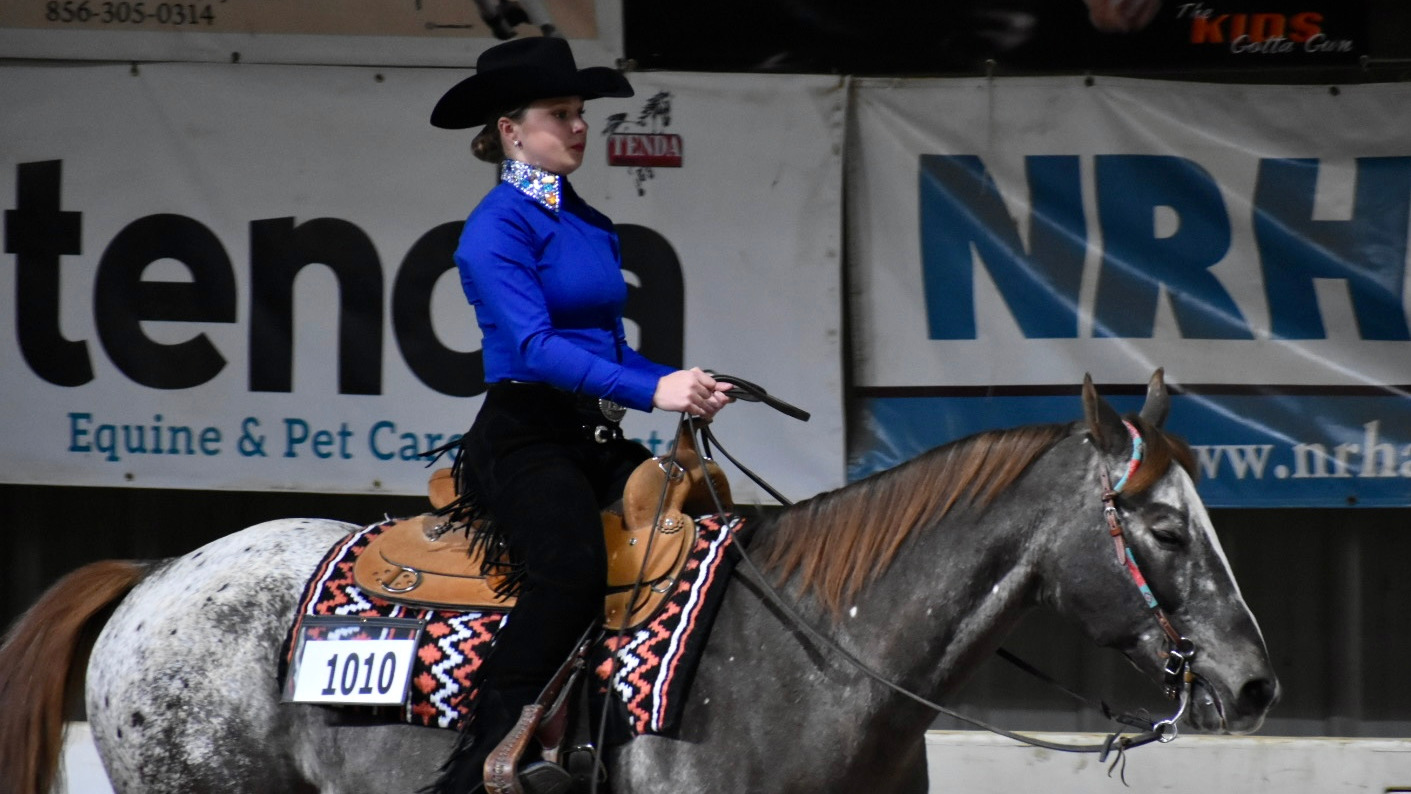 Maddie Cramer rides a horse