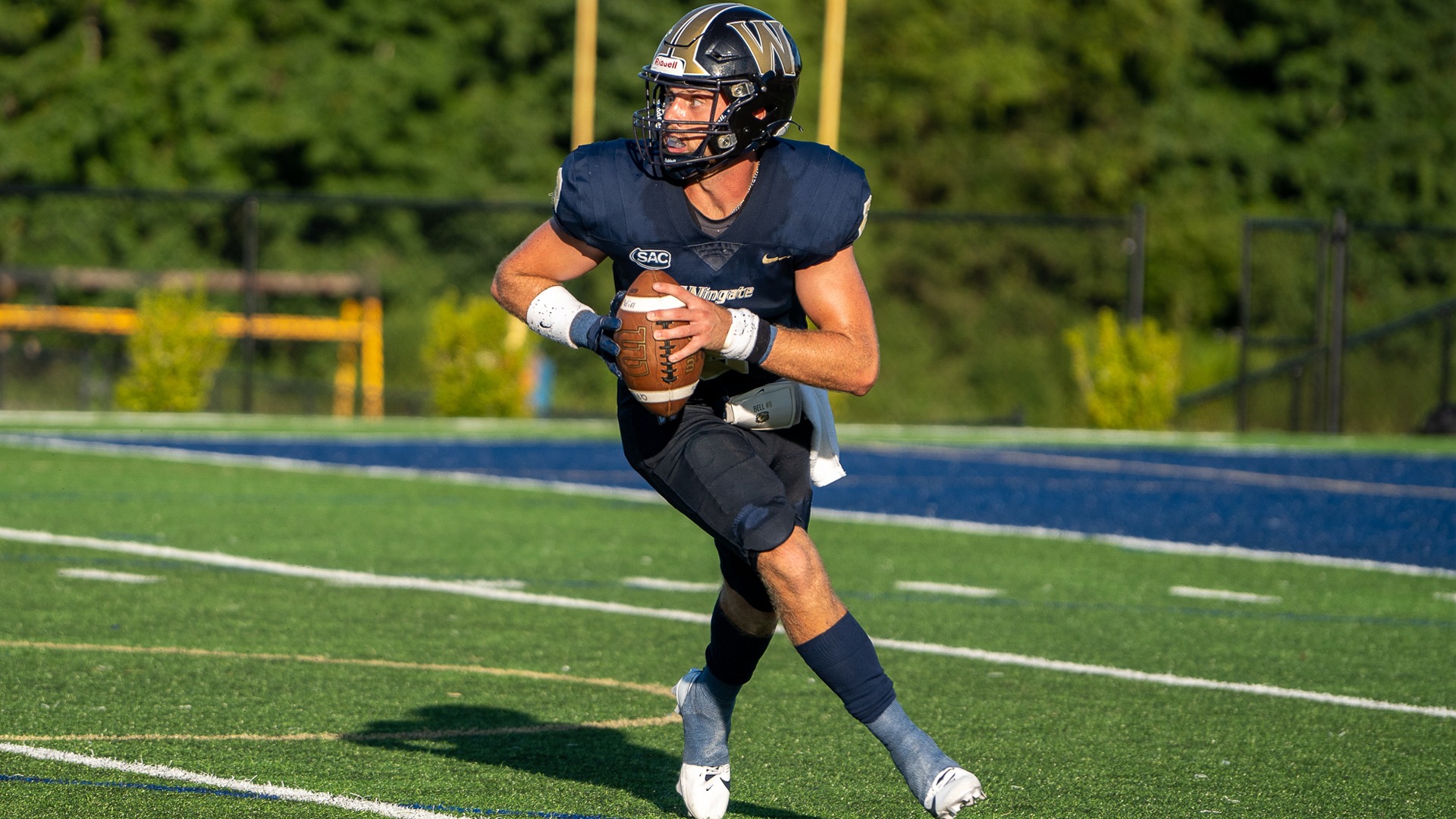 21 Wingate rolls past Albany State for 11th straight seasonopening