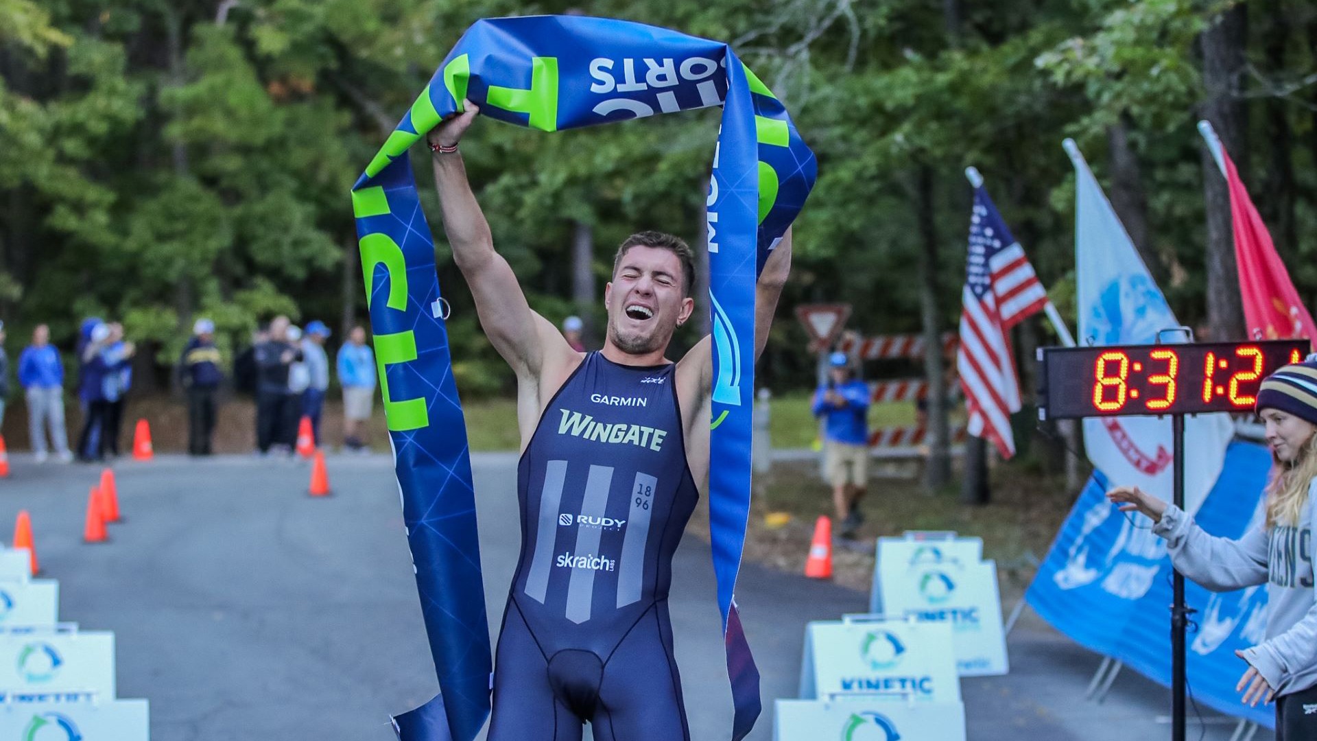 Xoel wins conference race