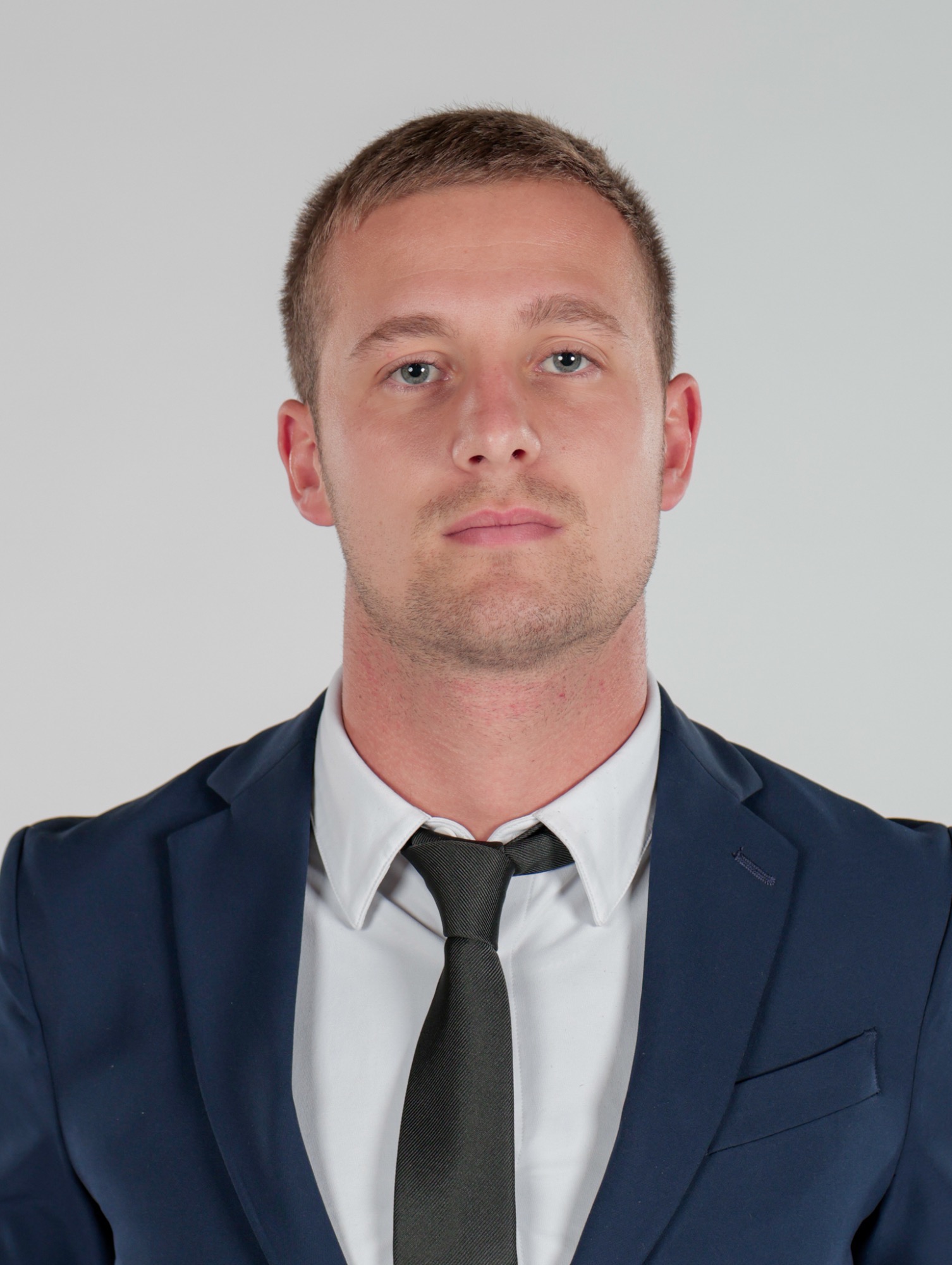 Joel Thompson Headshot