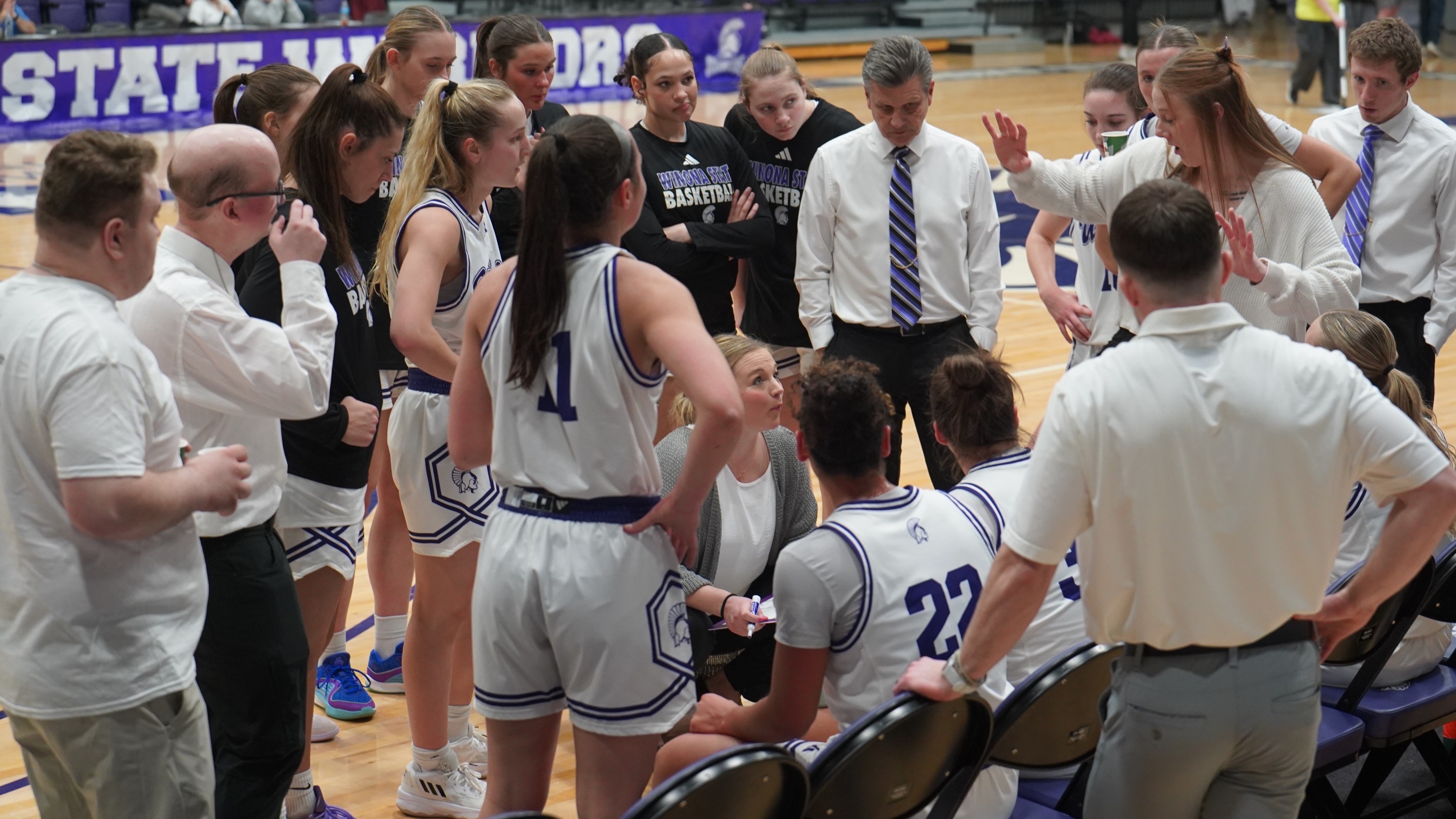 WSU_vs_UMD_wbb_NSIC_Tournament_qrtfnls_pregame_2526