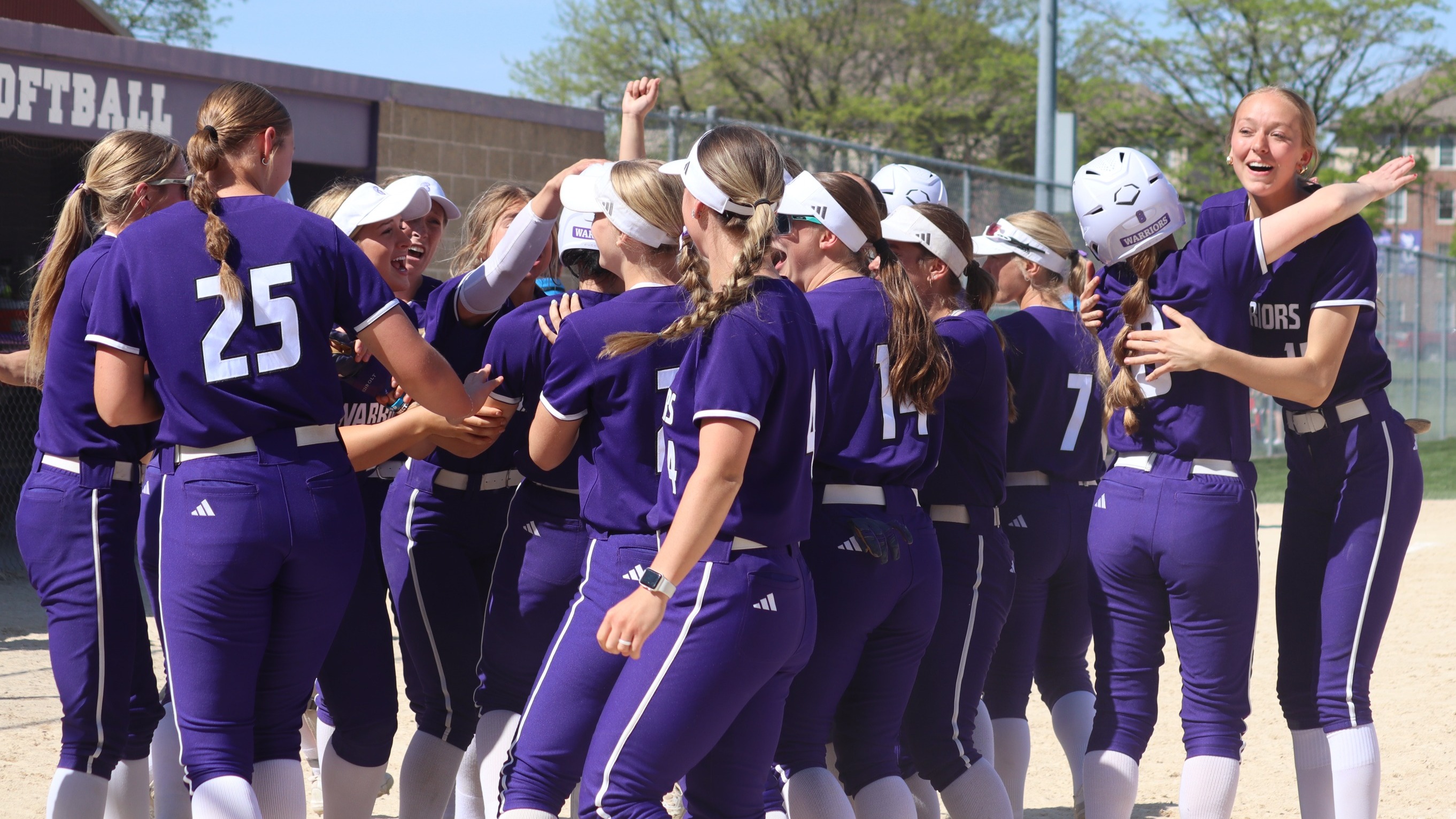 WSU_at_NSIC_Tournament_pregame_26